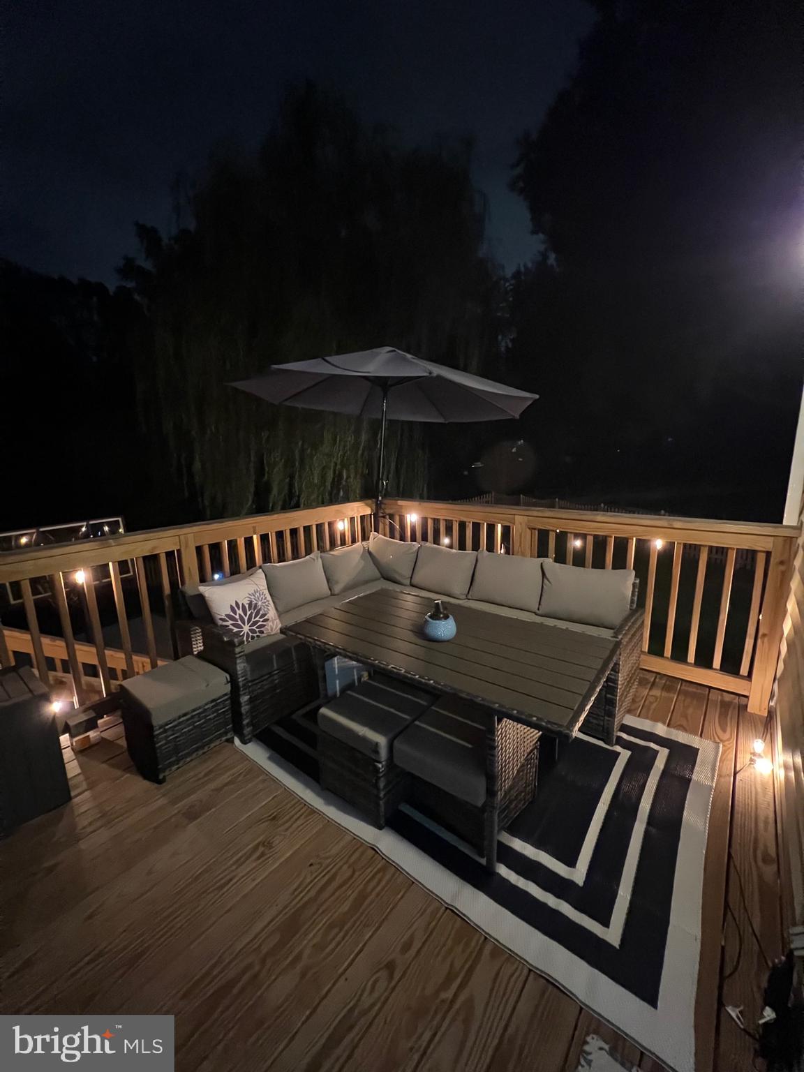 121 E ORANGE COURT