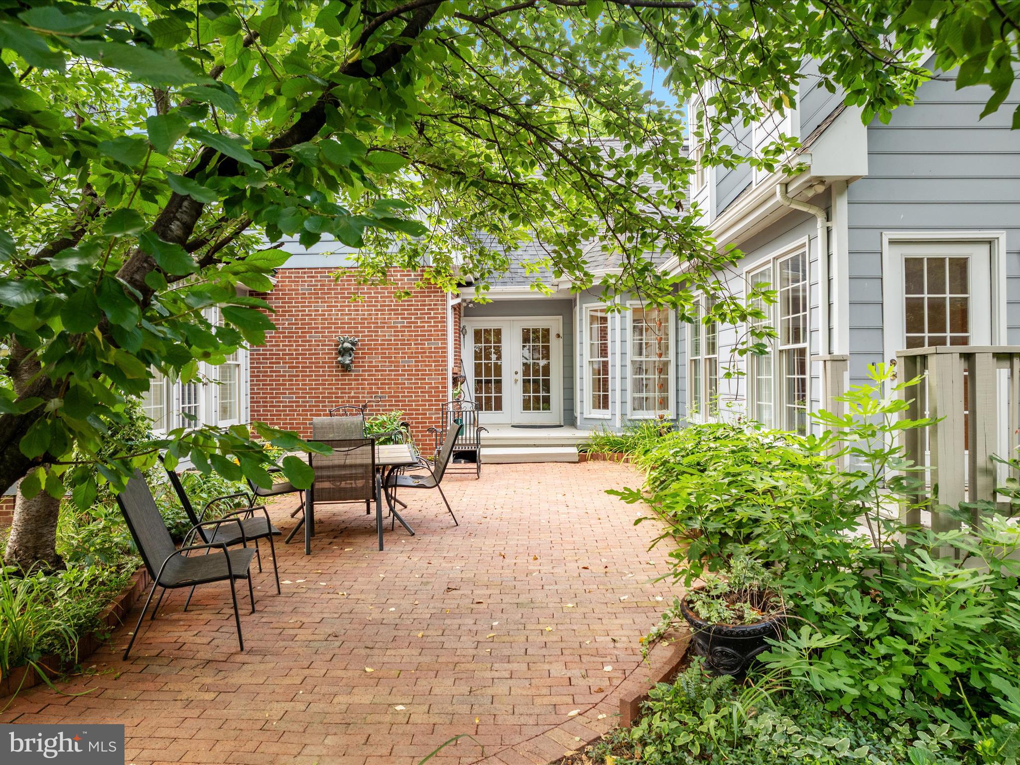 MEADOW BRANCH - Residential