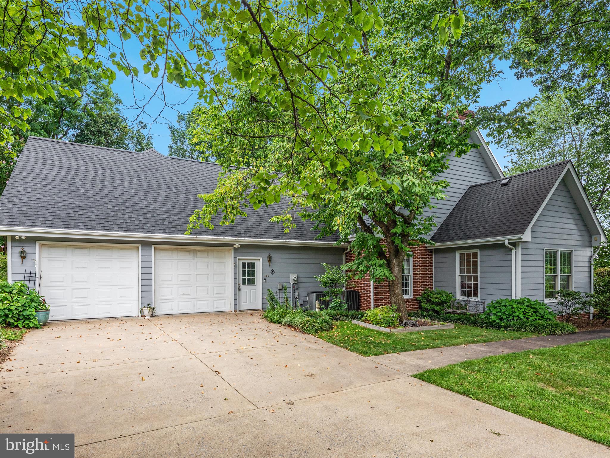 MEADOW BRANCH - Residential