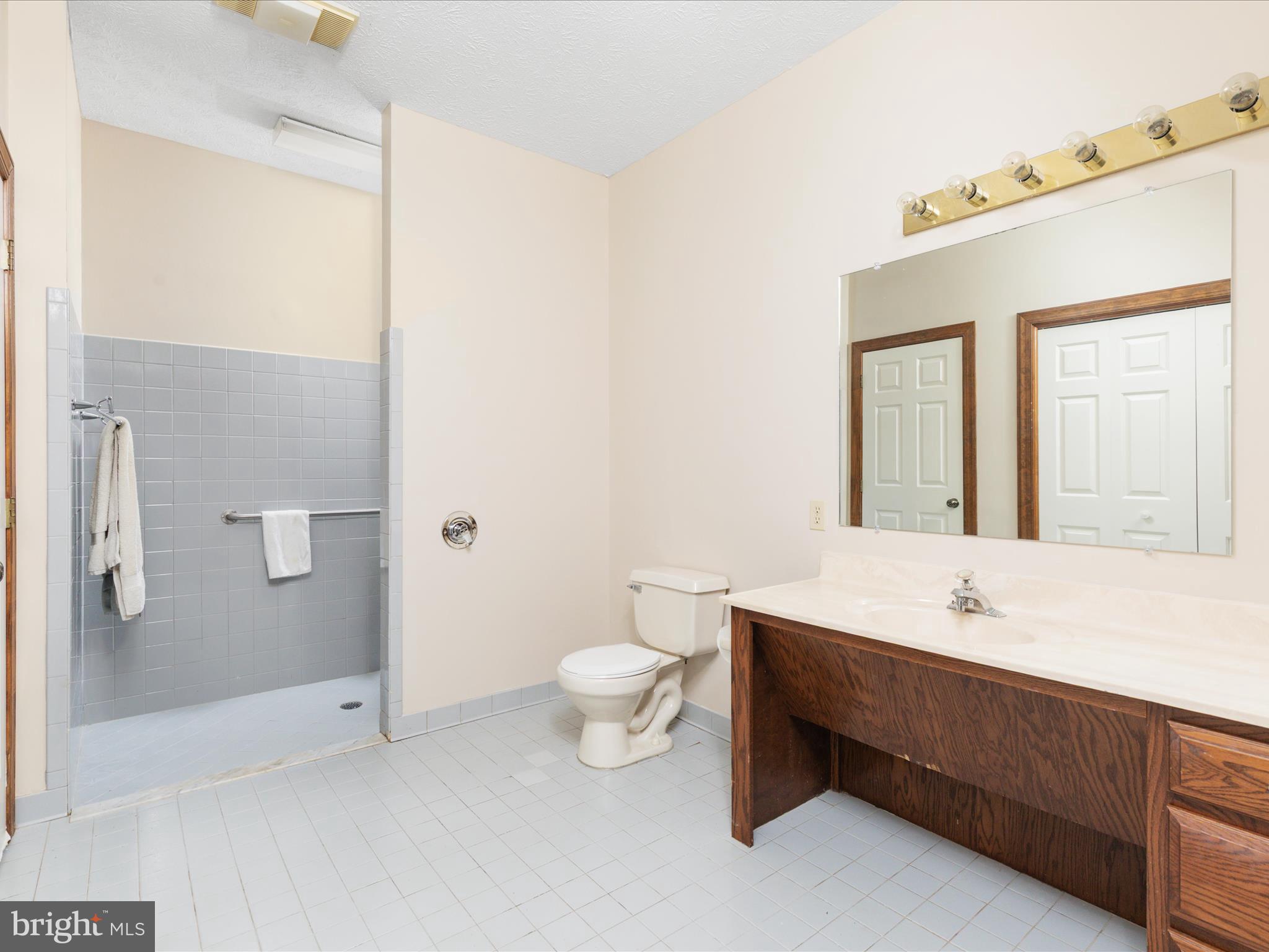 MEADOW BRANCH - Residential