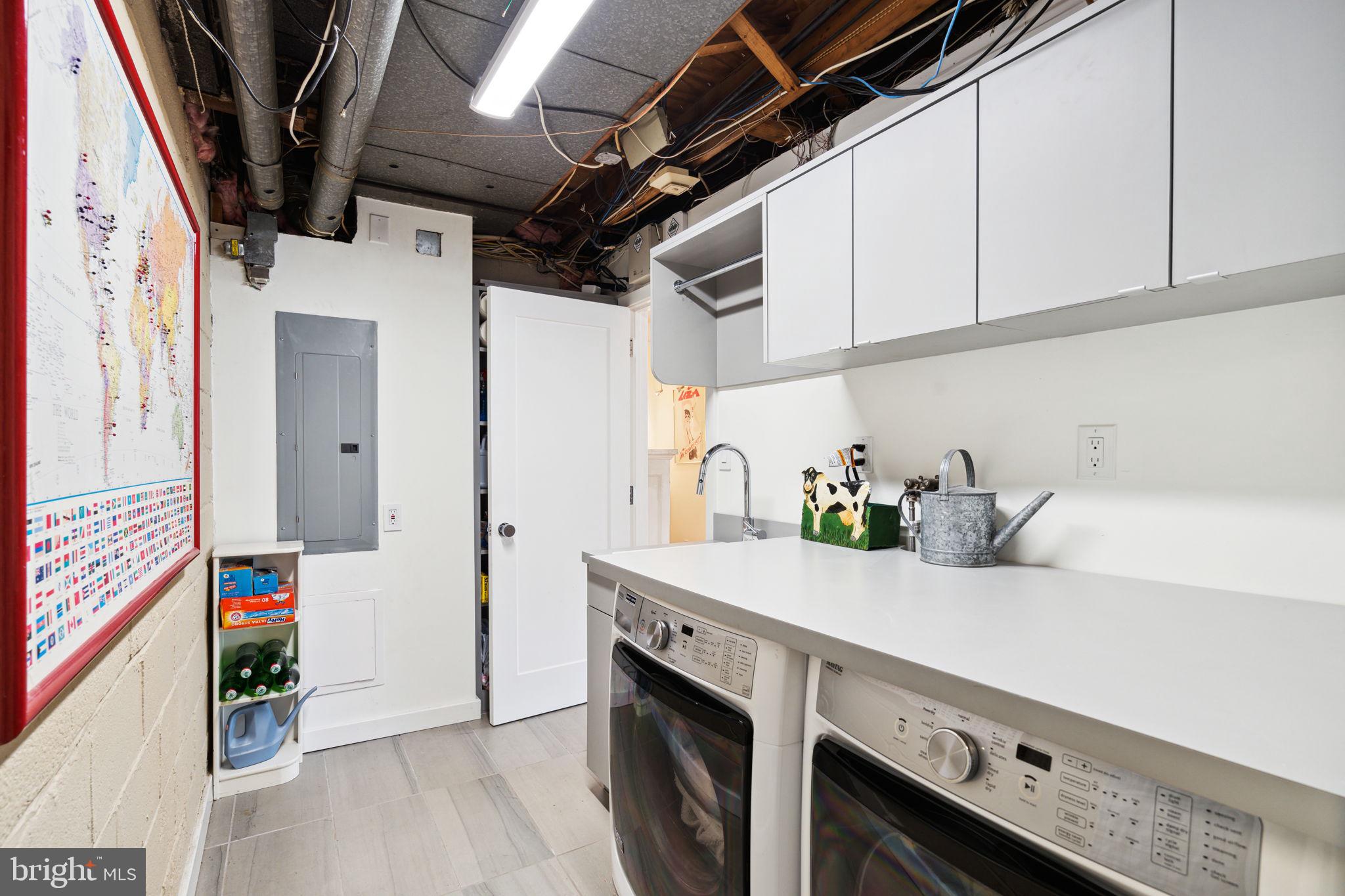 SOCIETY HILL - Residential