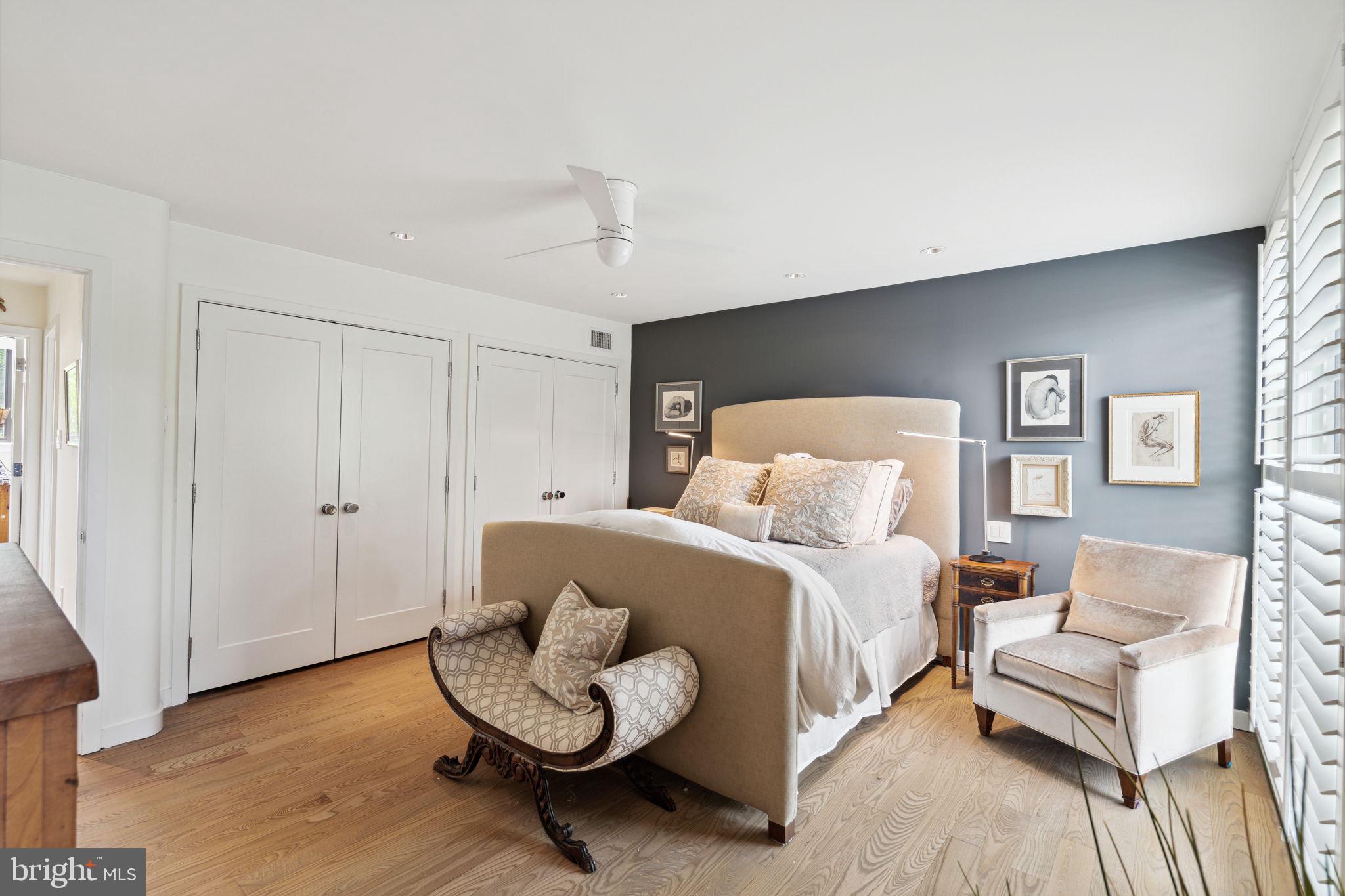 SOCIETY HILL - Residential