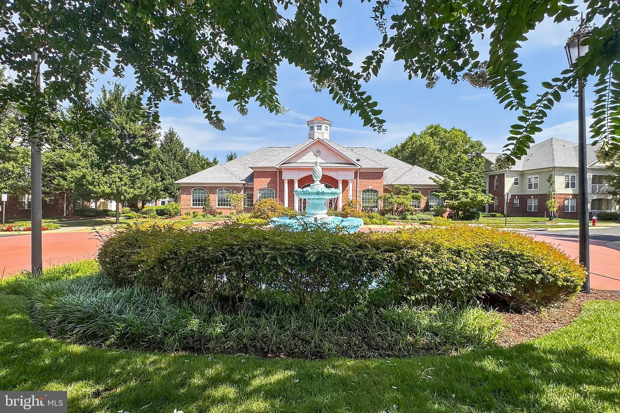 SUMMERFIELD - Residential