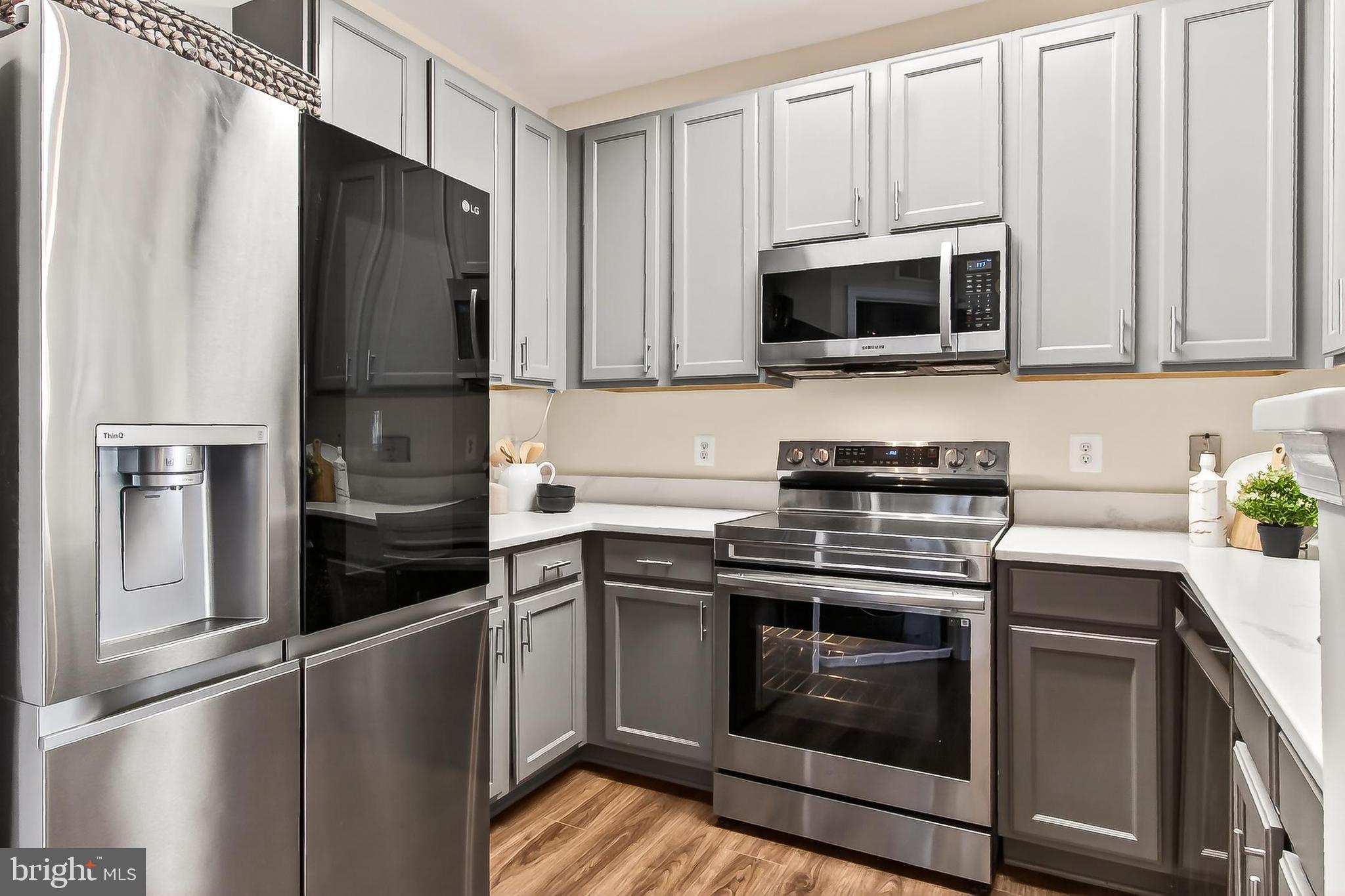 SUMMERFIELD - Residential