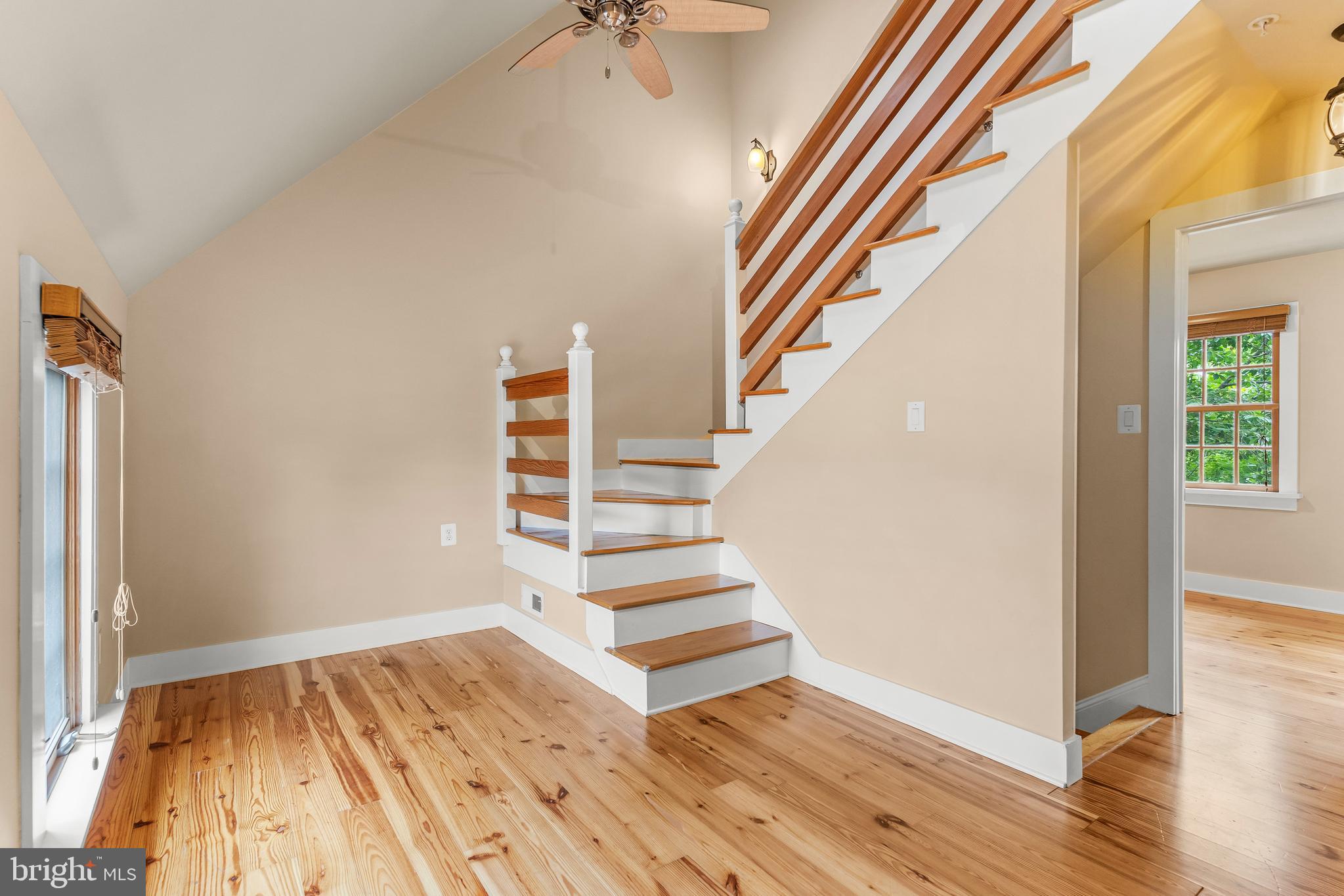 OLD TOWN - Residential Lease