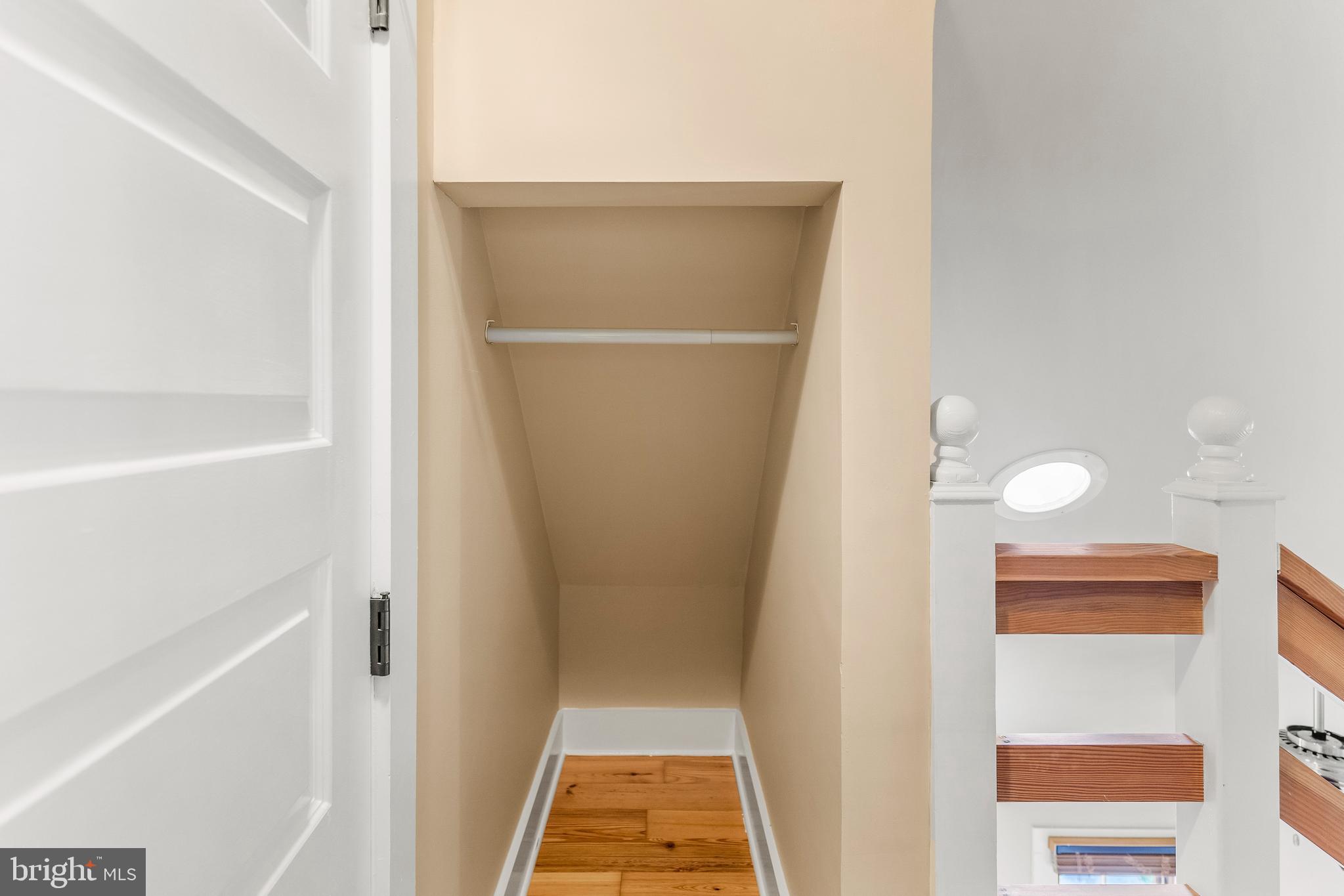 OLD TOWN - Residential Lease