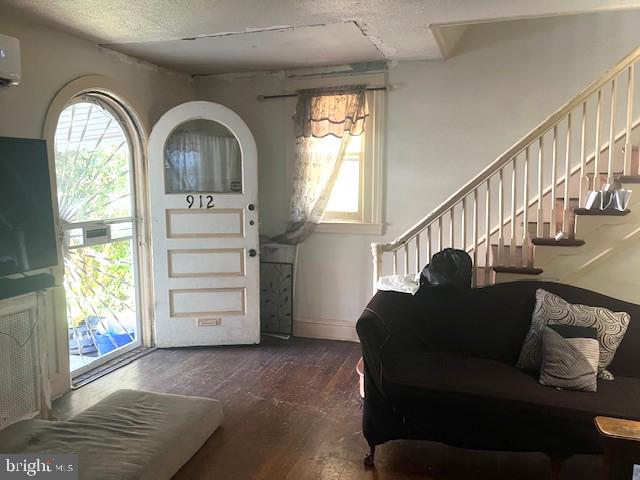 LANSDOWNE - Residential