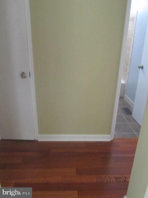 LAKE BRADDOCK - Residential Lease