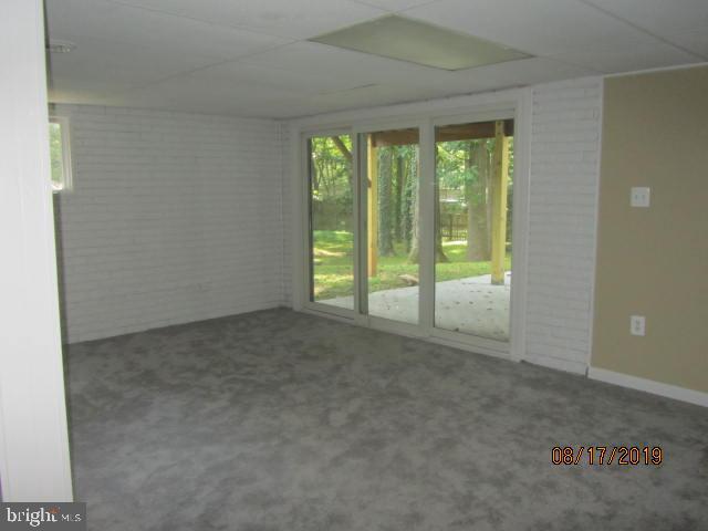 LAKE BRADDOCK - Residential Lease