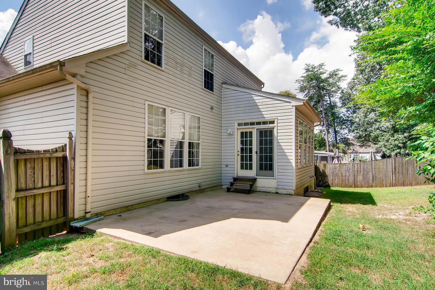 JONATHANS LANDING - Residential