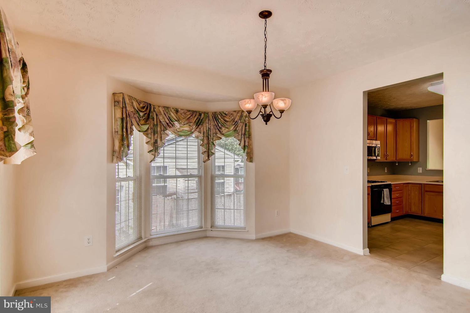 JONATHANS LANDING - Residential