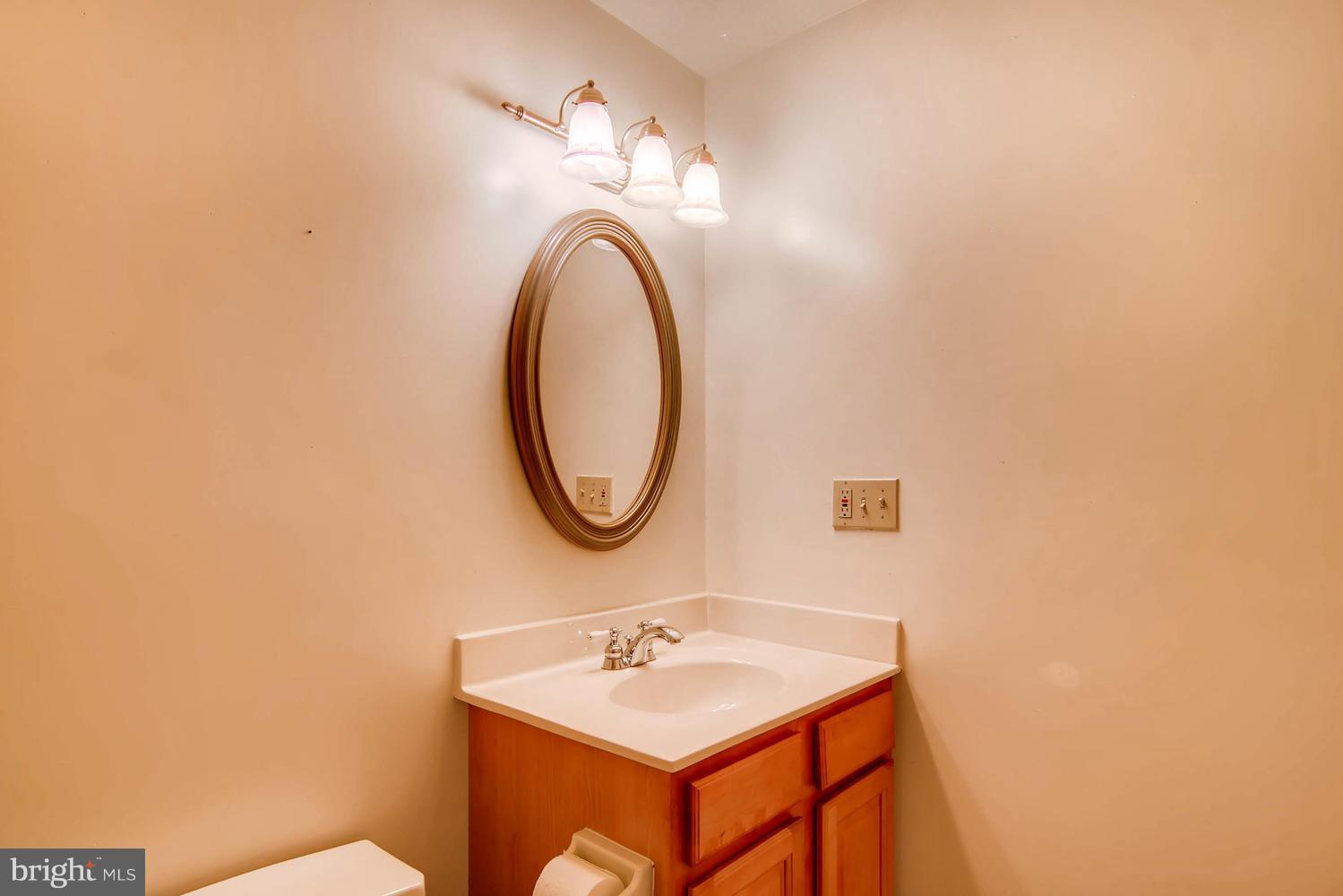 JONATHANS LANDING - Residential