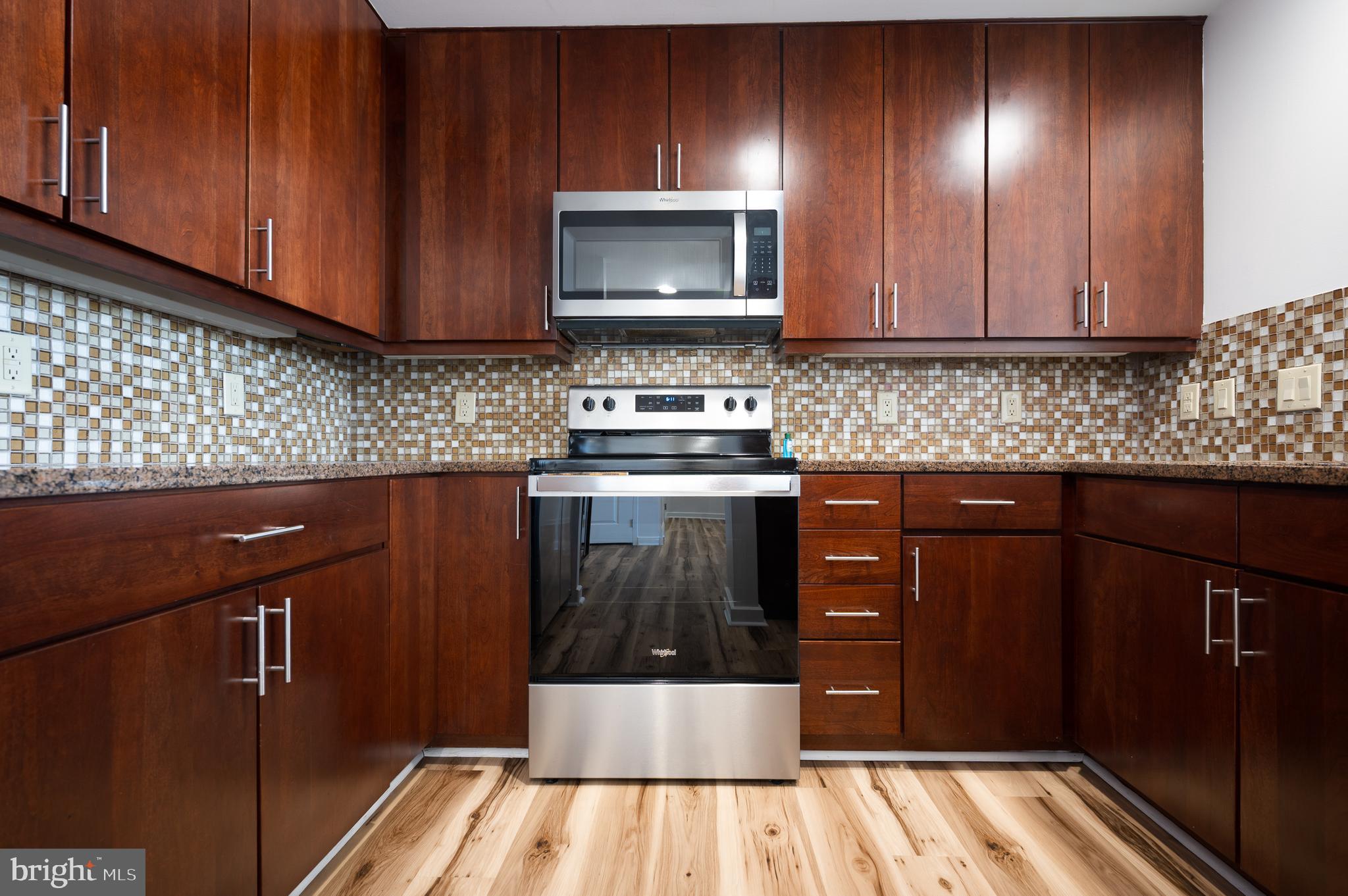 RIVER TOWER CHRIST L - Residential