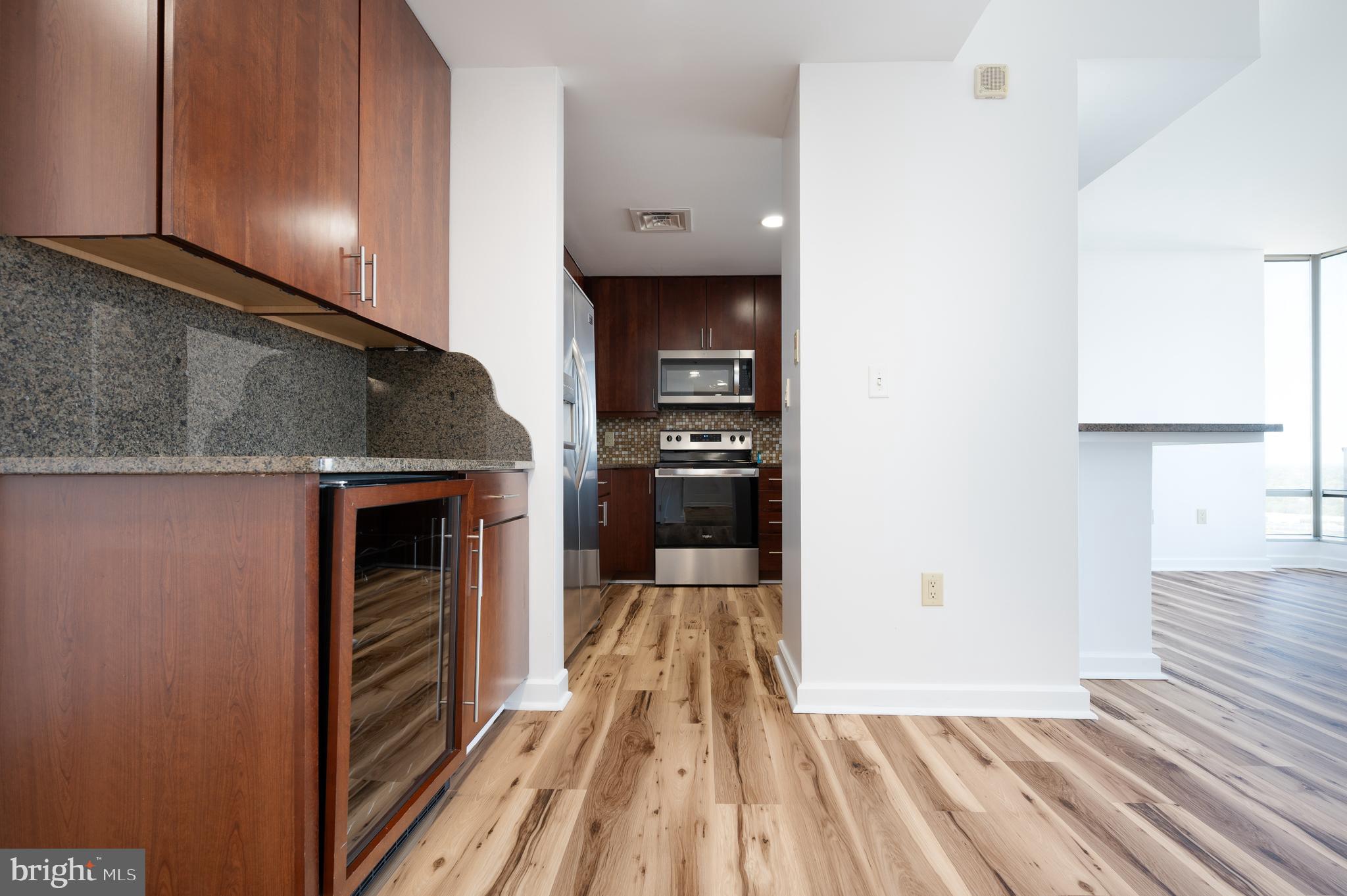 RIVER TOWER CHRIST L - Residential