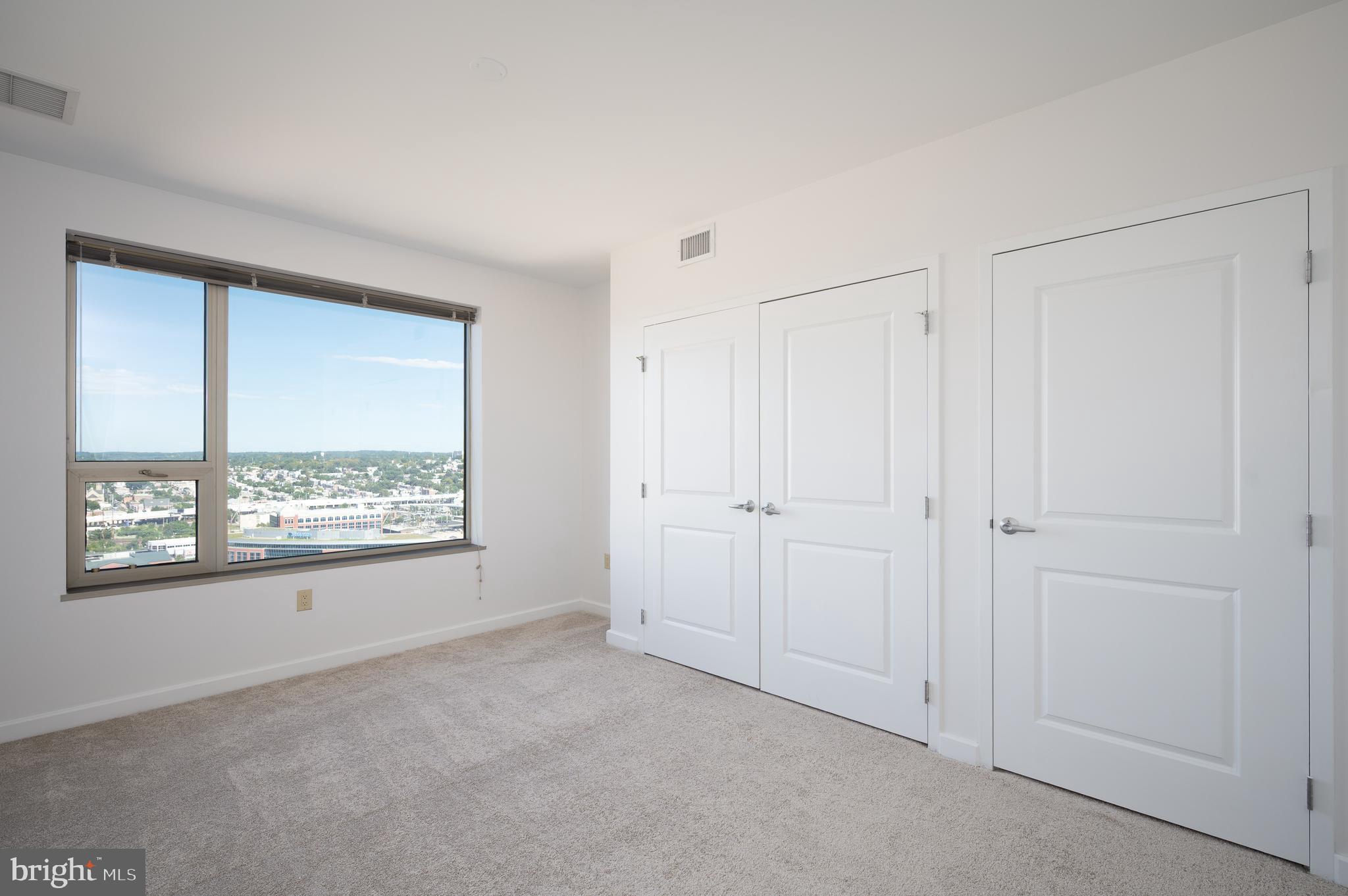 RIVER TOWER CHRIST L - Residential