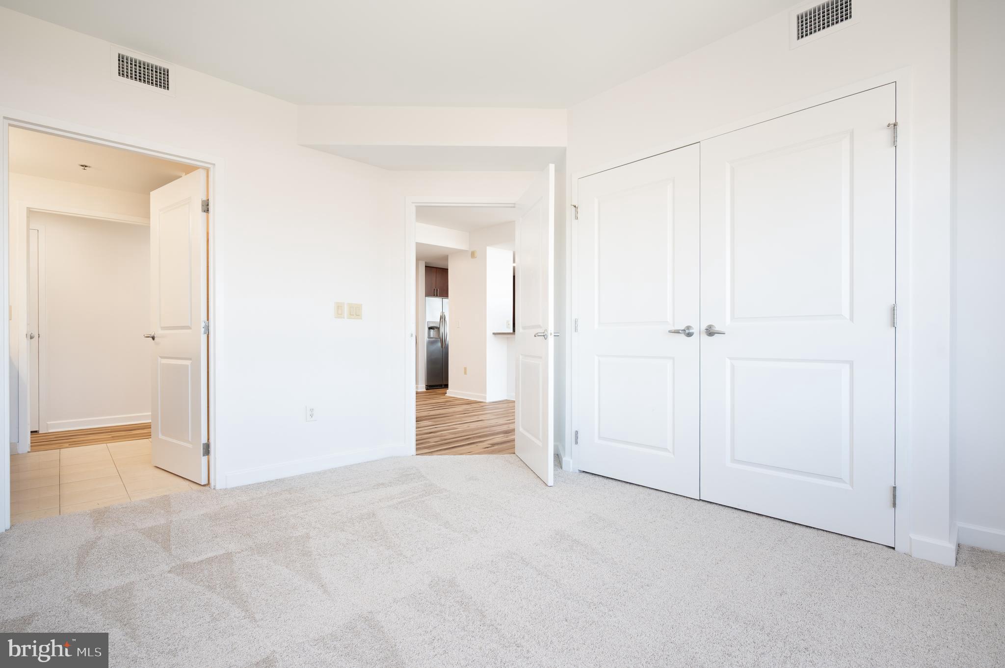 RIVER TOWER CHRIST L - Residential