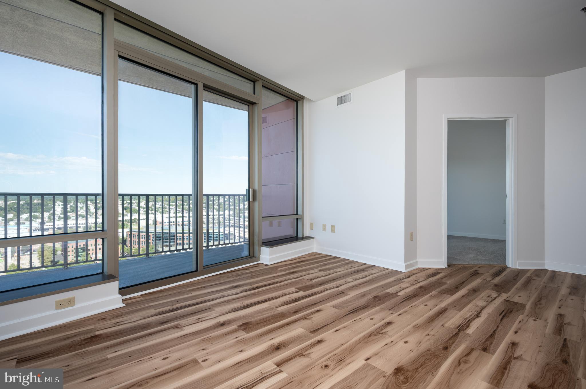 RIVER TOWER CHRIST L - Residential