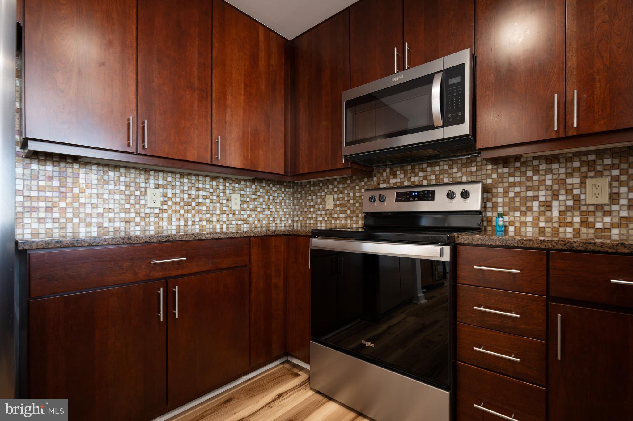 RIVER TOWER CHRIST L - Residential