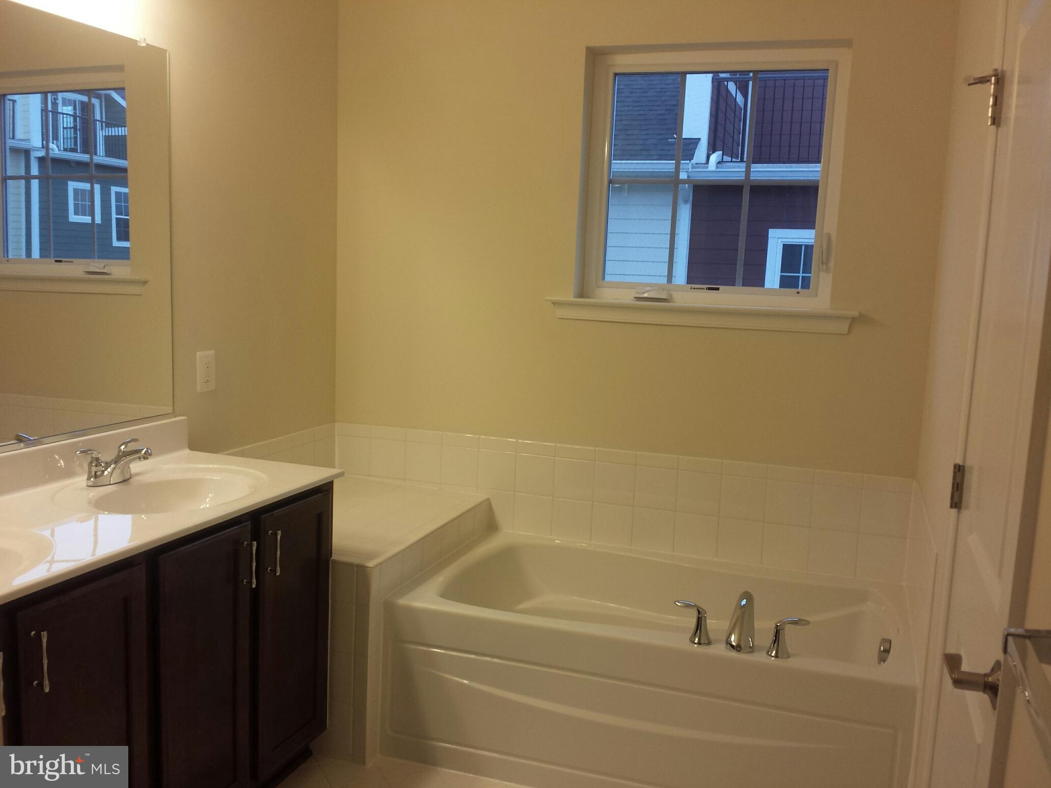 SHIPLEYS GRANT - Residential Lease