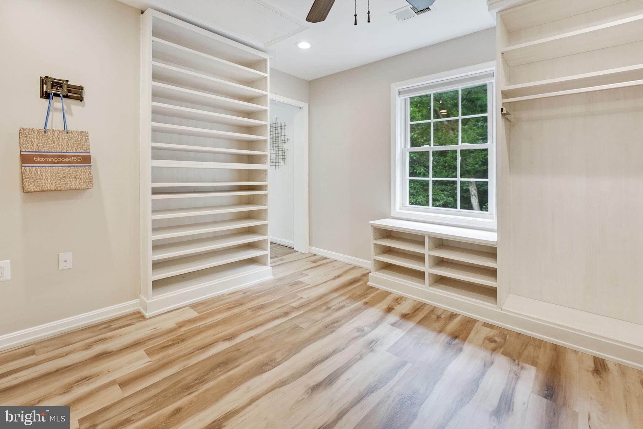 SOUTH RUN - Residential