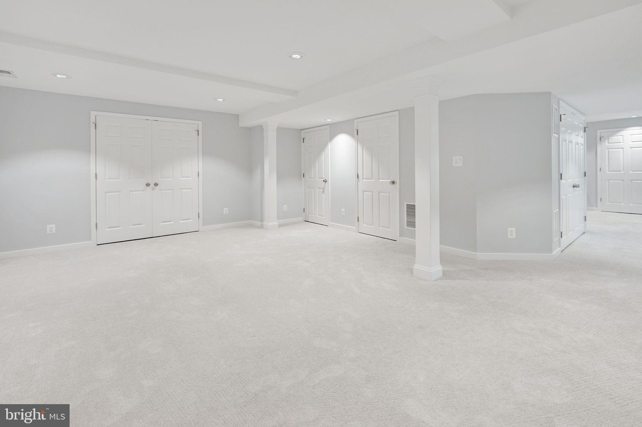 SOUTH RUN - Residential