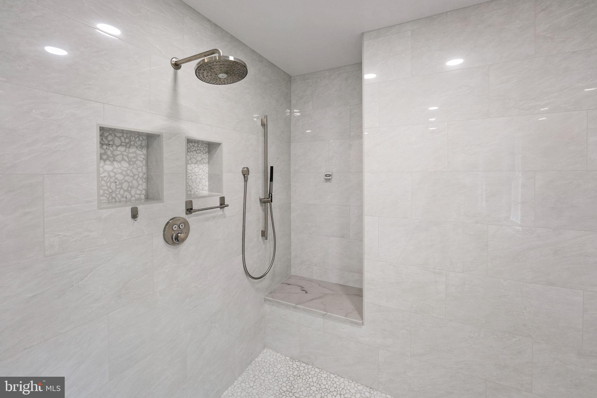 SOUTH RUN - Residential