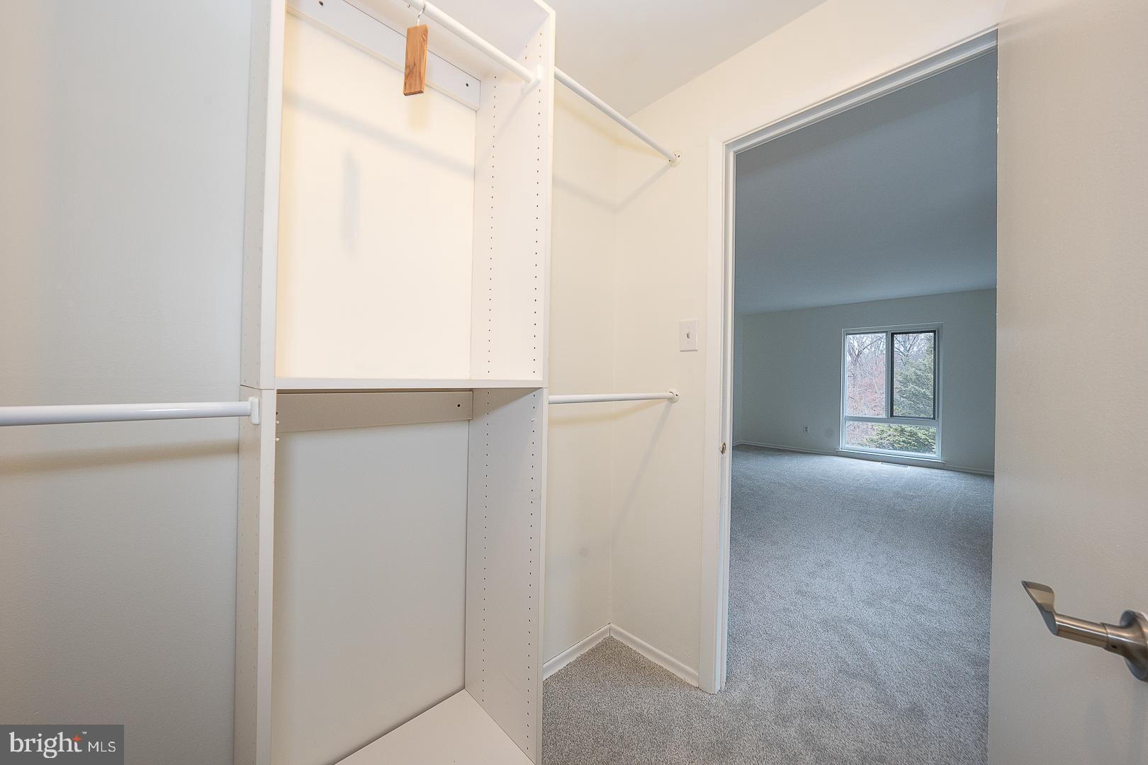 OAK HILL - Residential