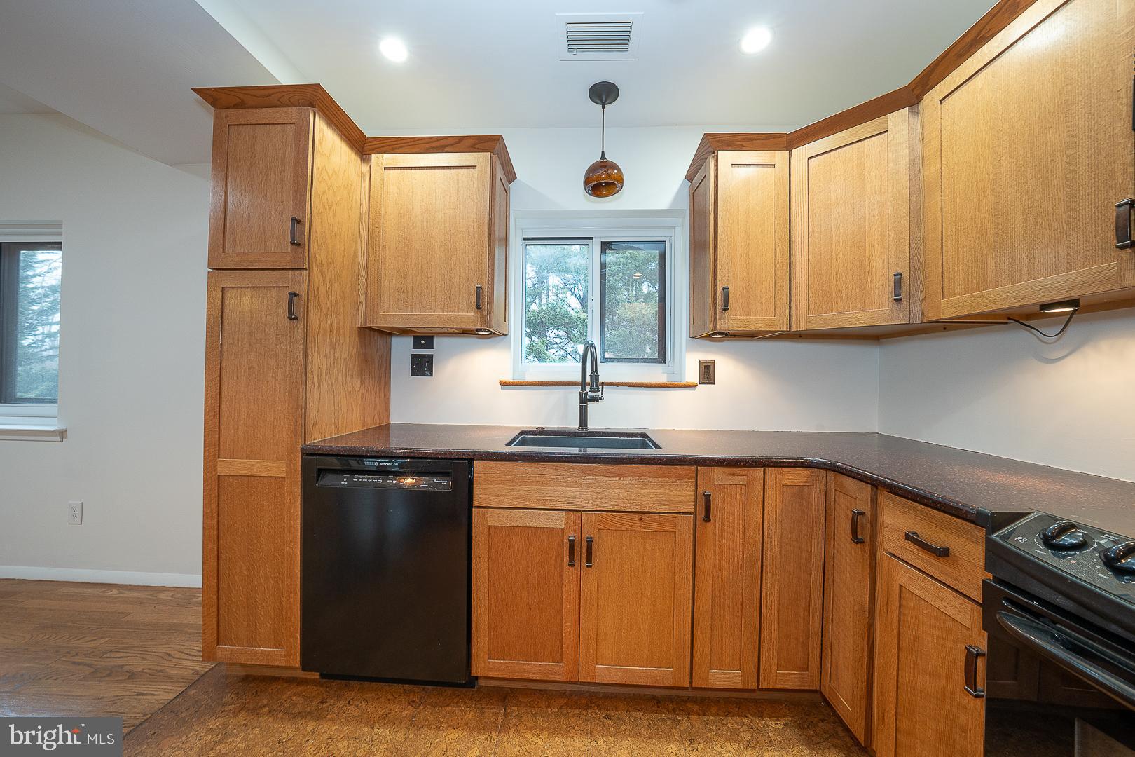 OAK HILL - Residential