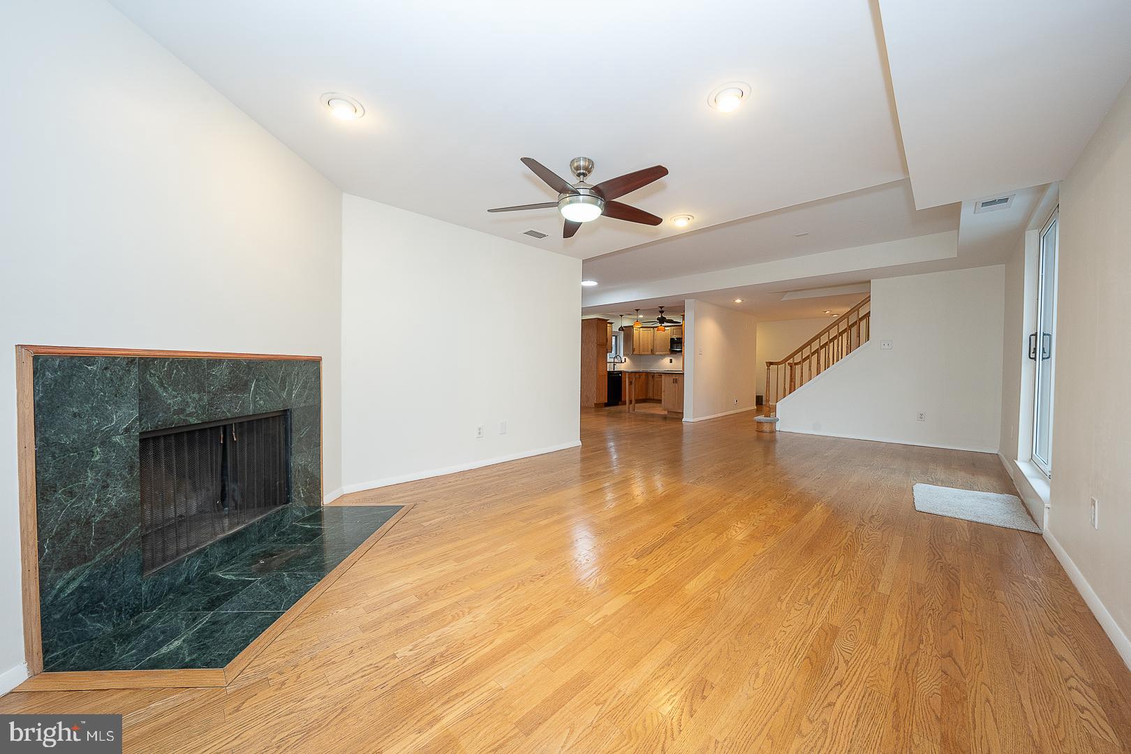 OAK HILL - Residential