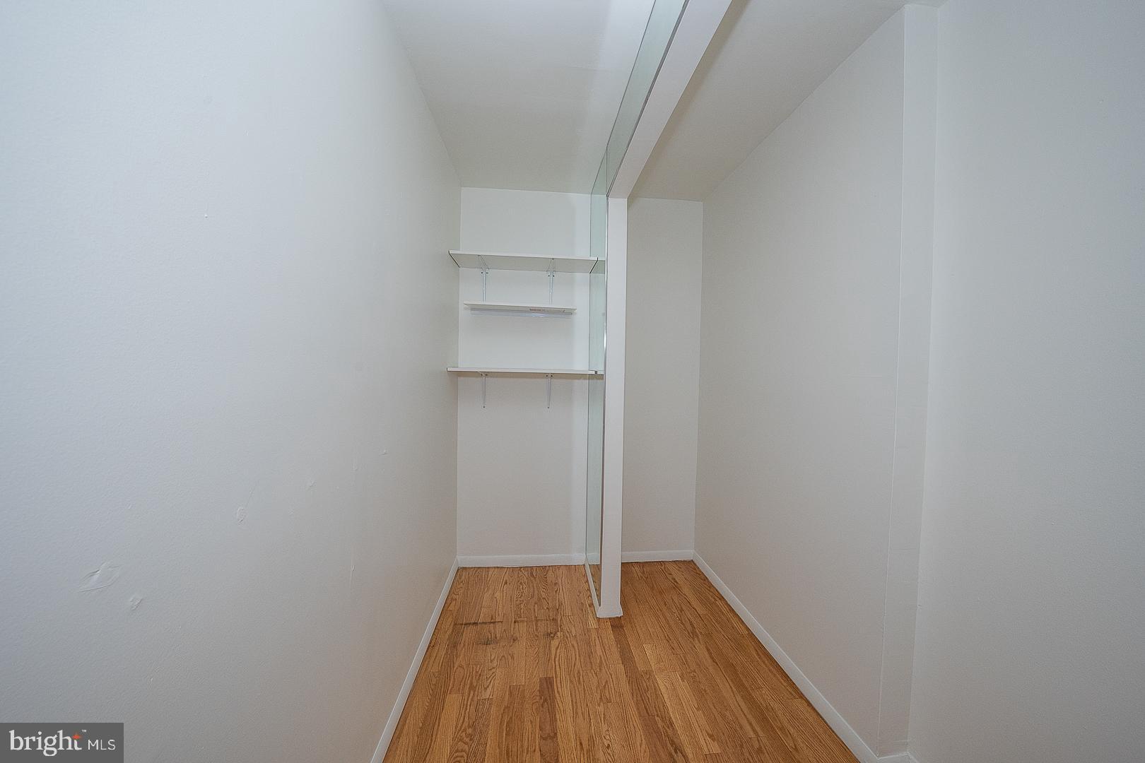 OAK HILL - Residential