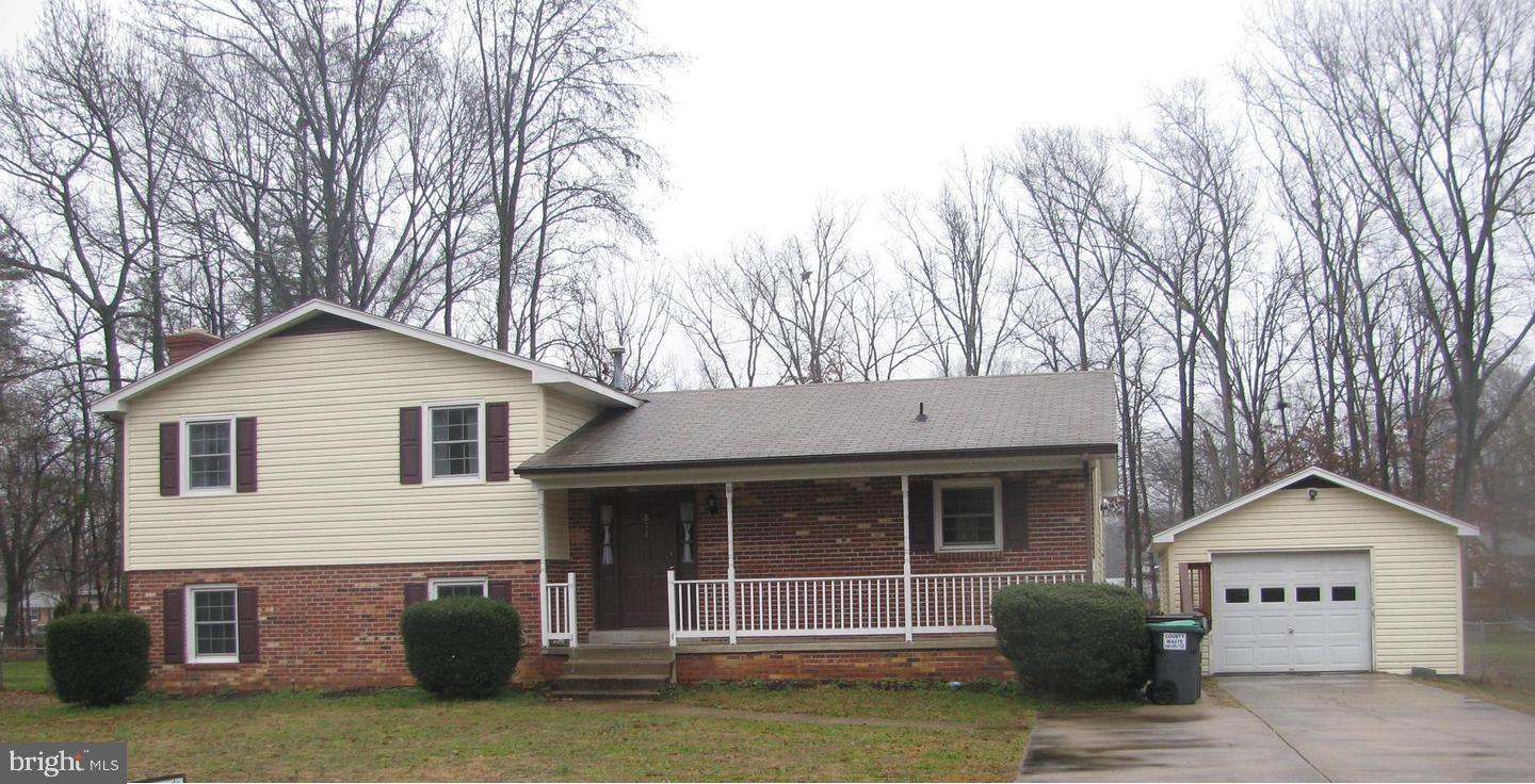 WAVERLY VILLAGE - Residential Lease