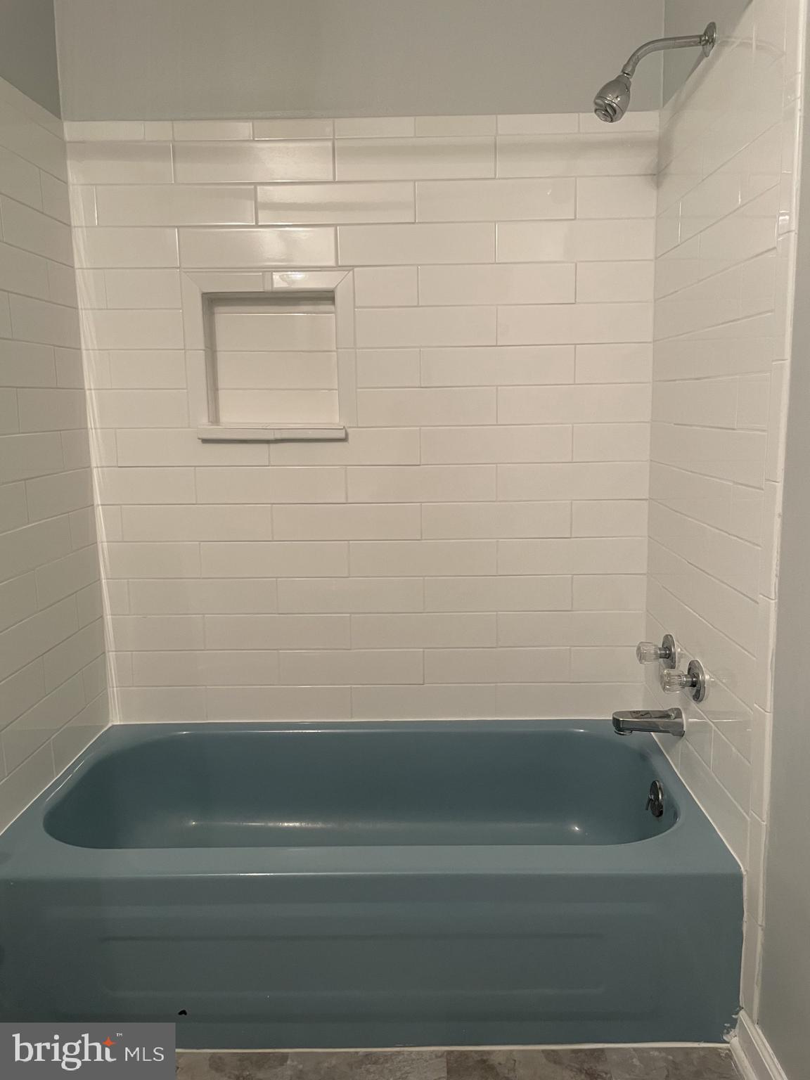 WAVERLY VILLAGE - Residential Lease