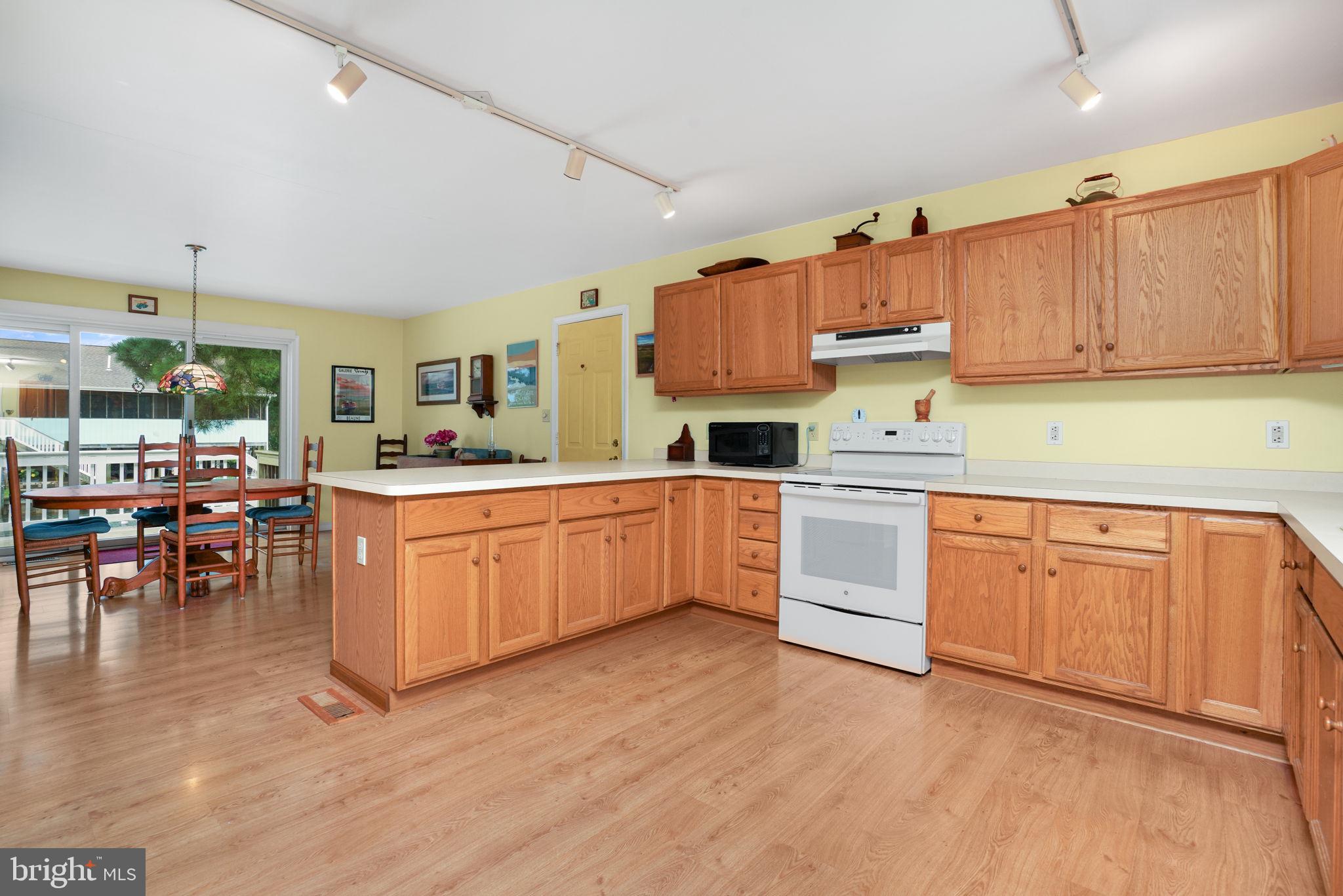 CHINCOTEAGUE - Residential