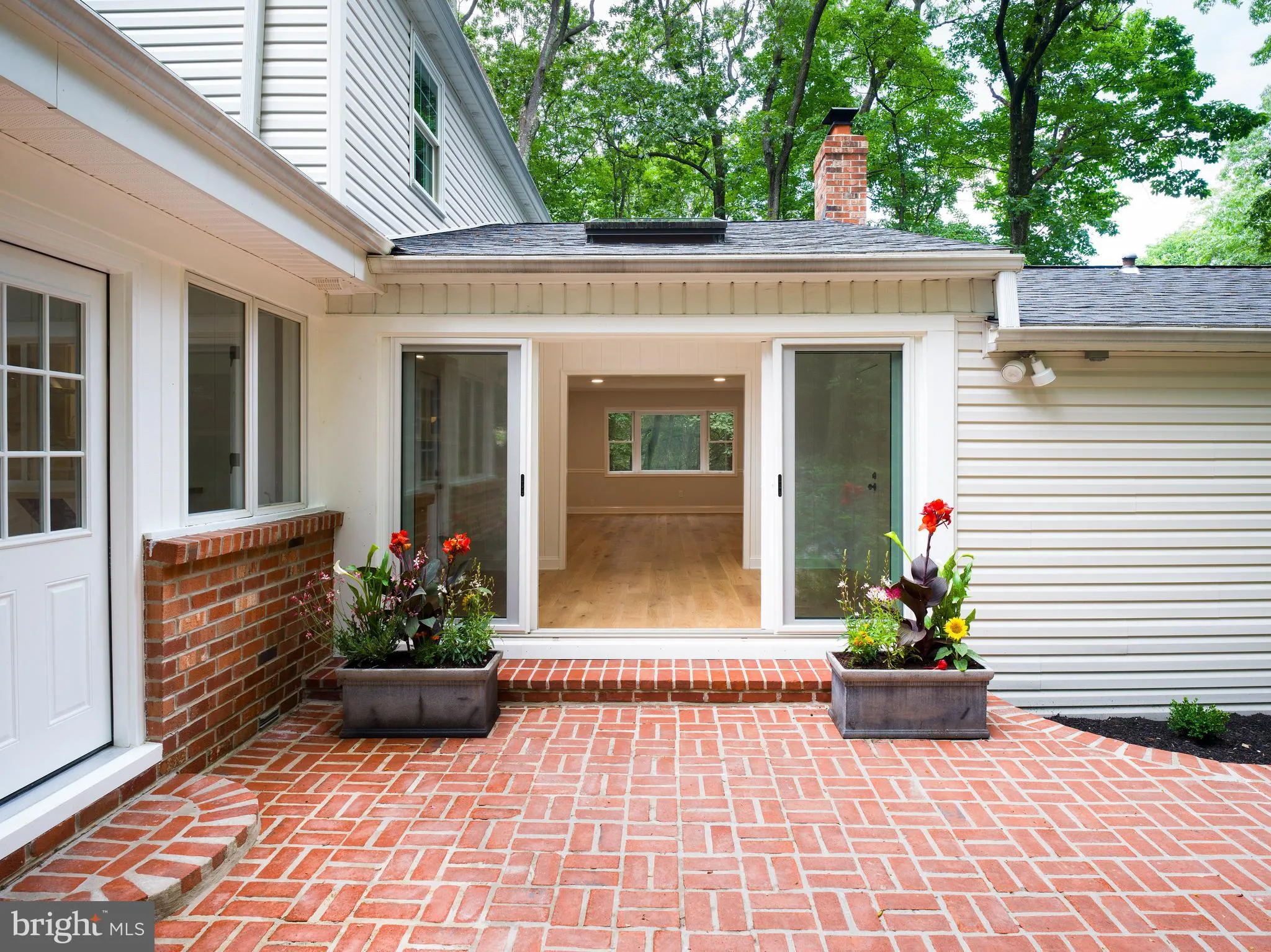 Wayne, Pennsylvania 19087, United States, 4 Bedrooms Bedrooms, ,3 BathroomsBathrooms,Residential,Active,154924