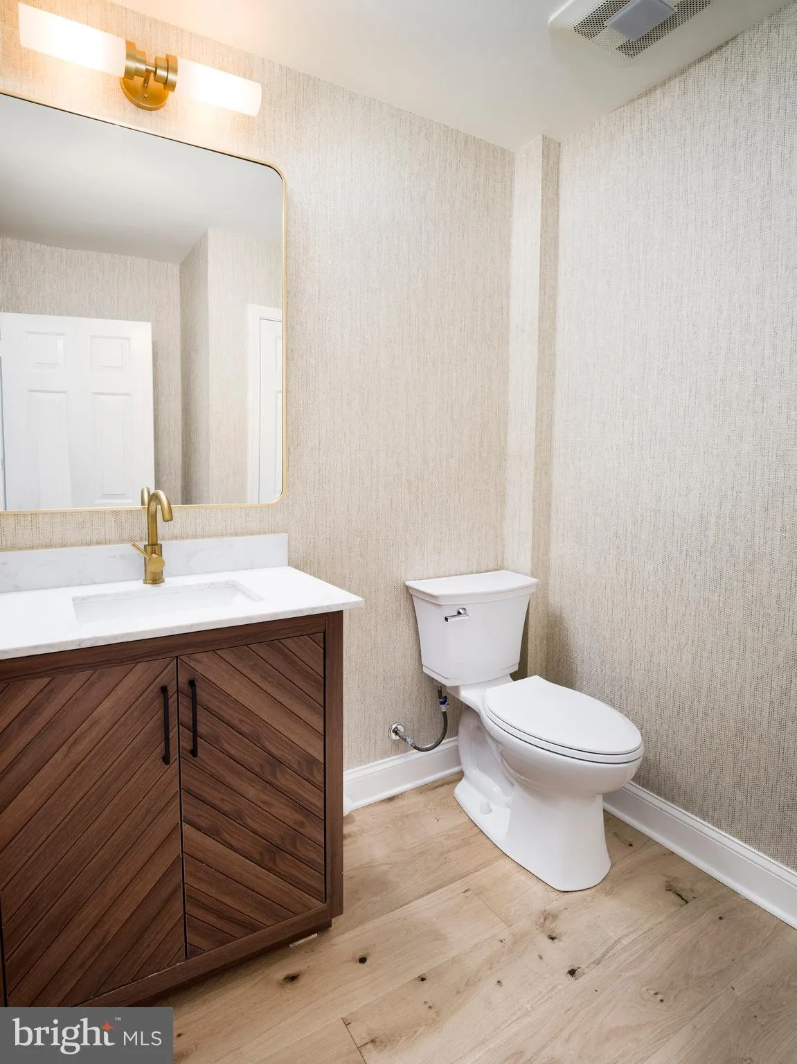 Wayne, Pennsylvania 19087, United States, 4 Bedrooms Bedrooms, ,3 BathroomsBathrooms,Residential,Active,154924