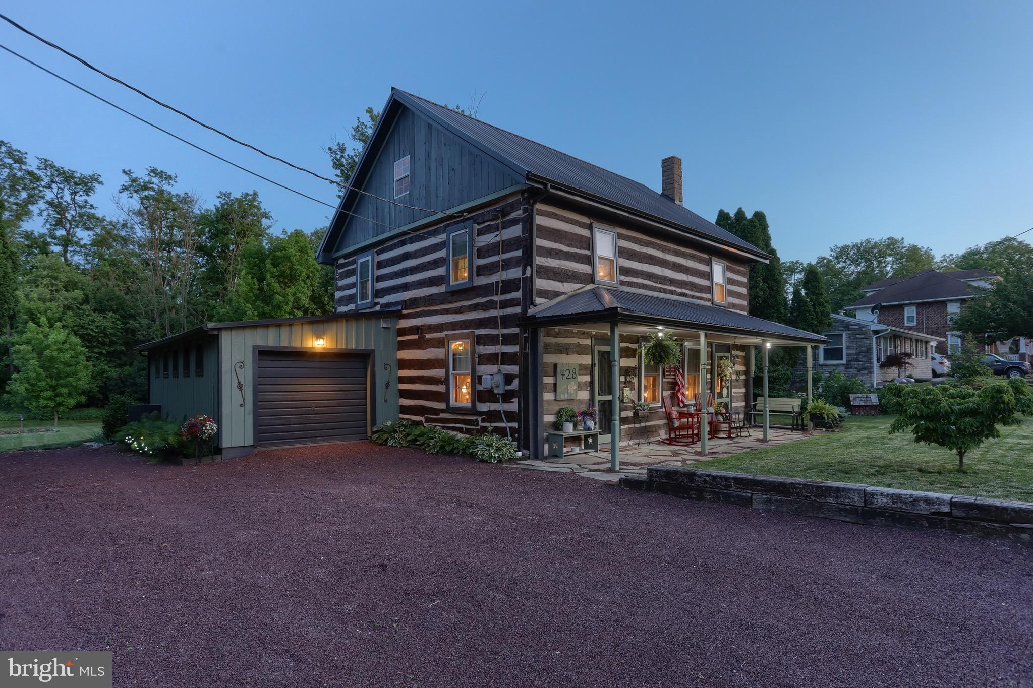 428 W MAIN AVENUE