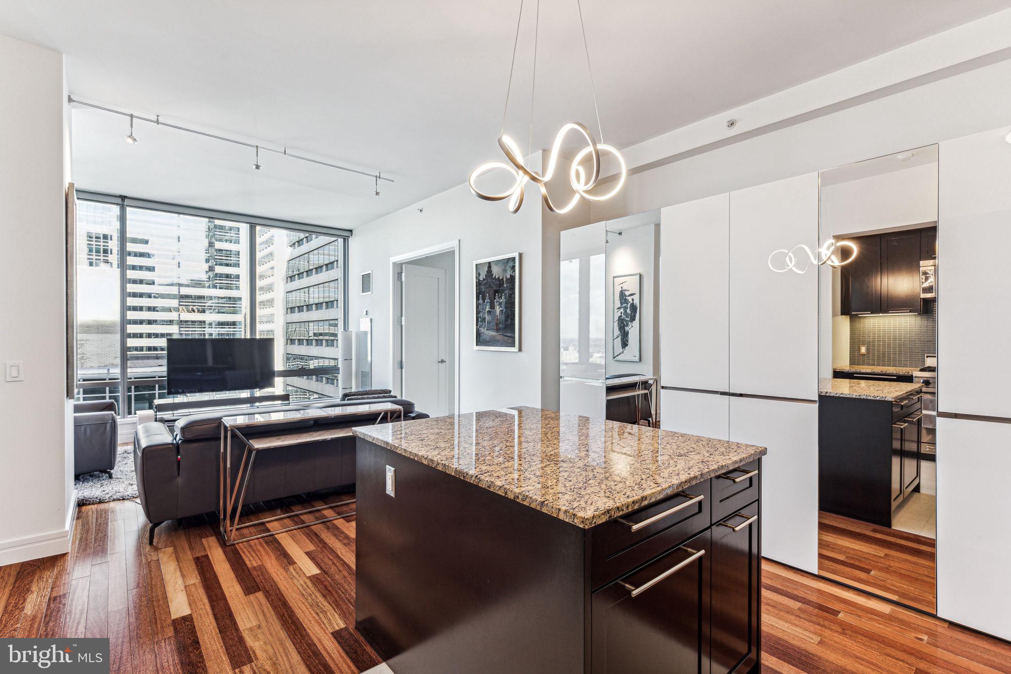 AVENUE OF THE ARTS - Residential