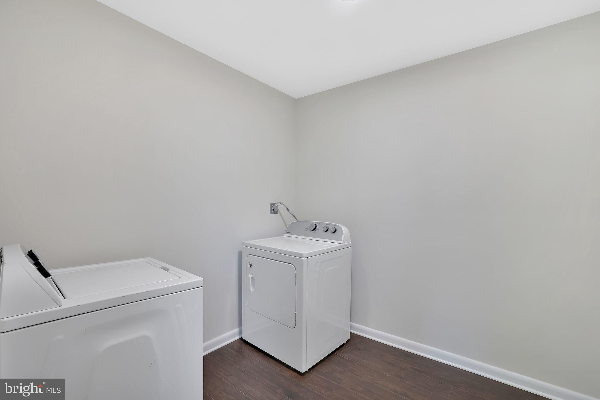 WOODLAWN TERRACE - Residential