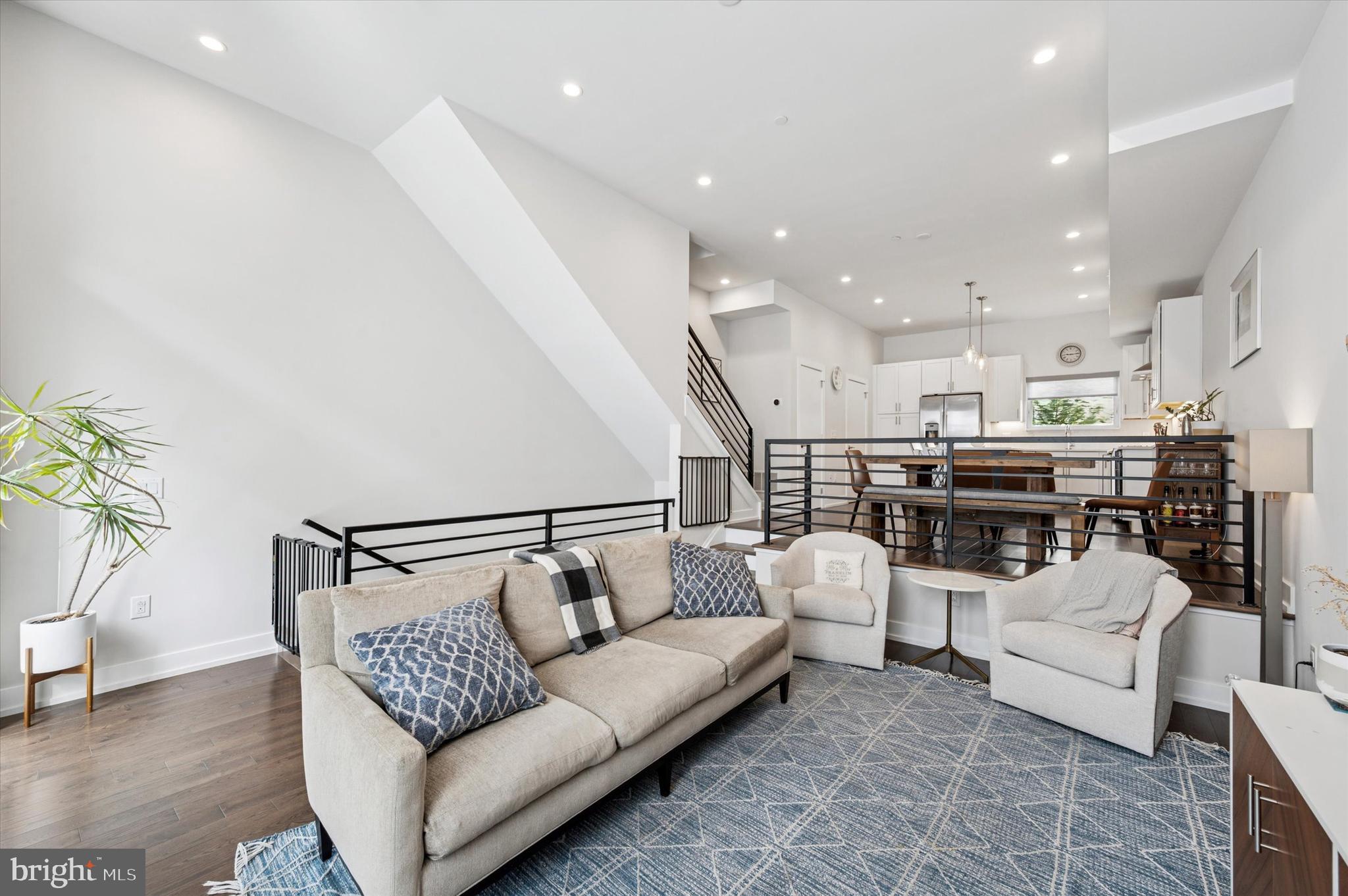 GRADUATE HOSPITAL - Residential