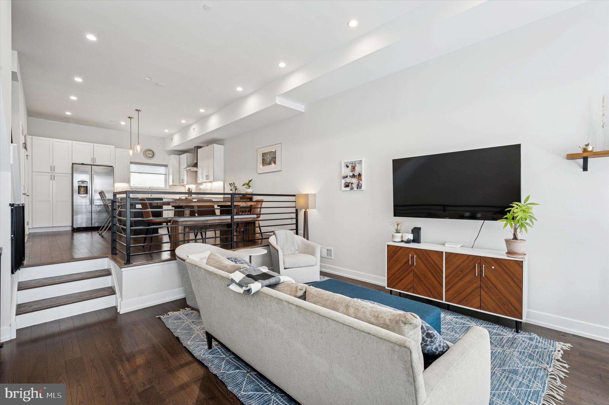 GRADUATE HOSPITAL - Residential