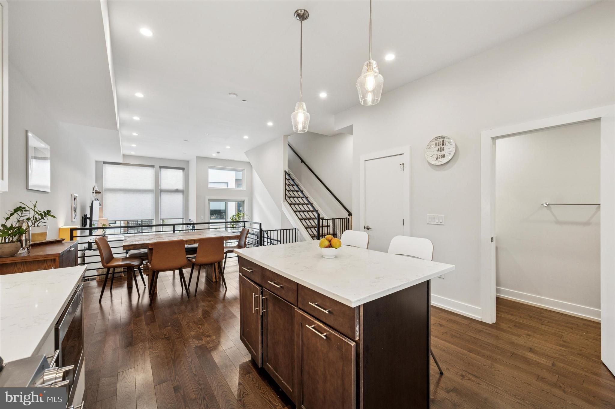 GRADUATE HOSPITAL - Residential