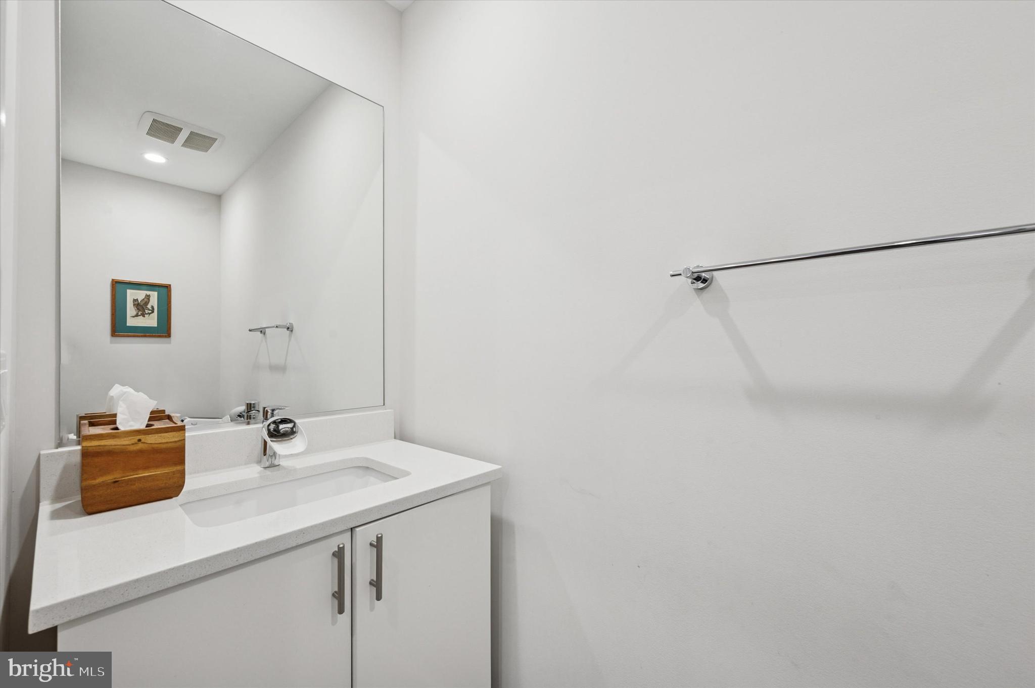 GRADUATE HOSPITAL - Residential