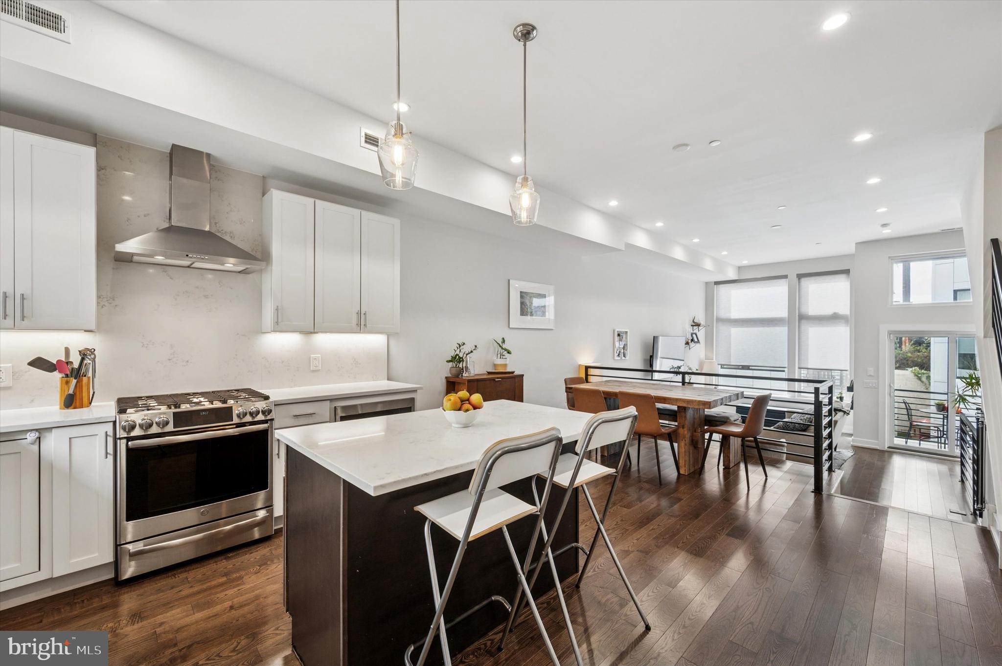 GRADUATE HOSPITAL - Residential