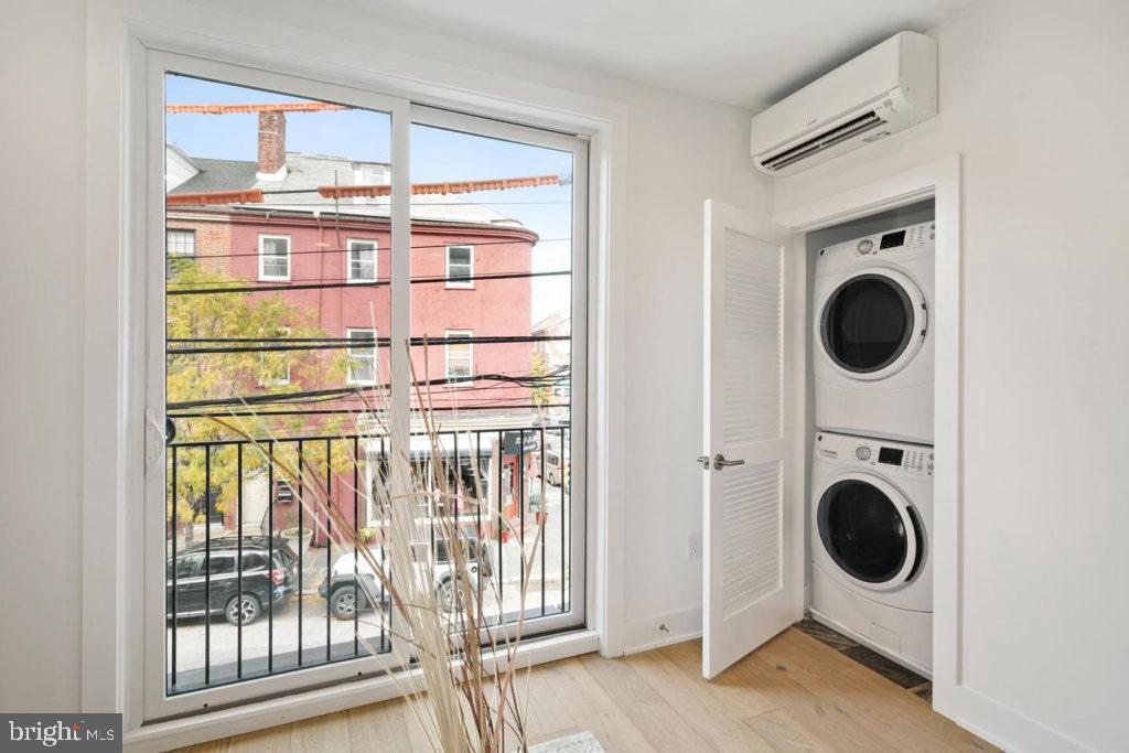 NORTHERN LIBERTIES - Commercial Sale