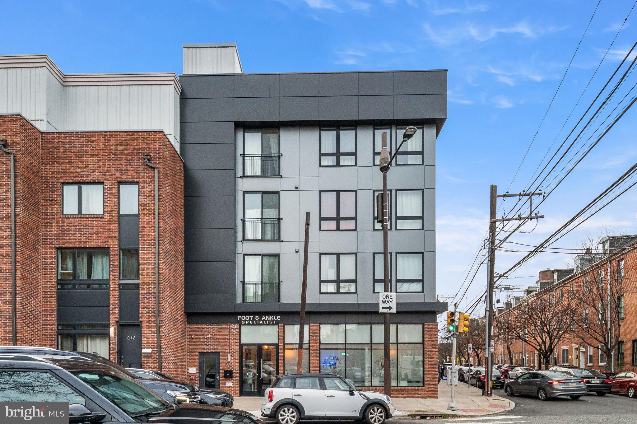 NORTHERN LIBERTIES - Commercial Sale