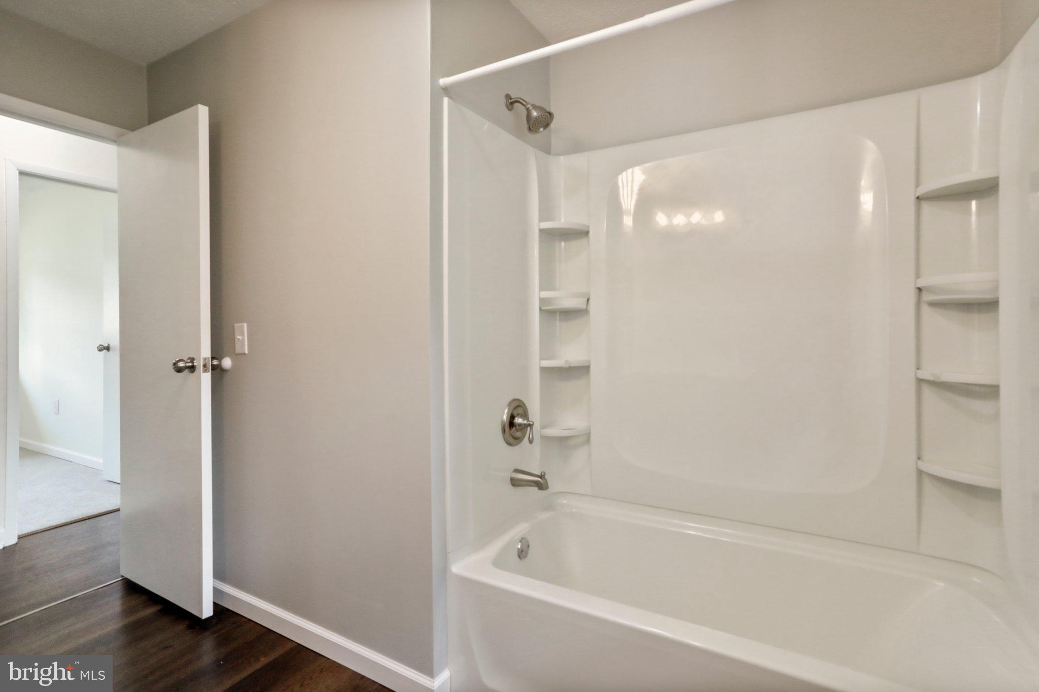 SAVILLAVALE - Residential