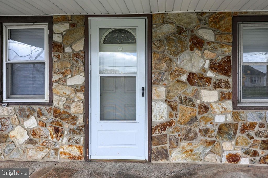 Photo of 754 W Route 897, REINHOLDS, PA 17569 (MLS # PALA2085568)