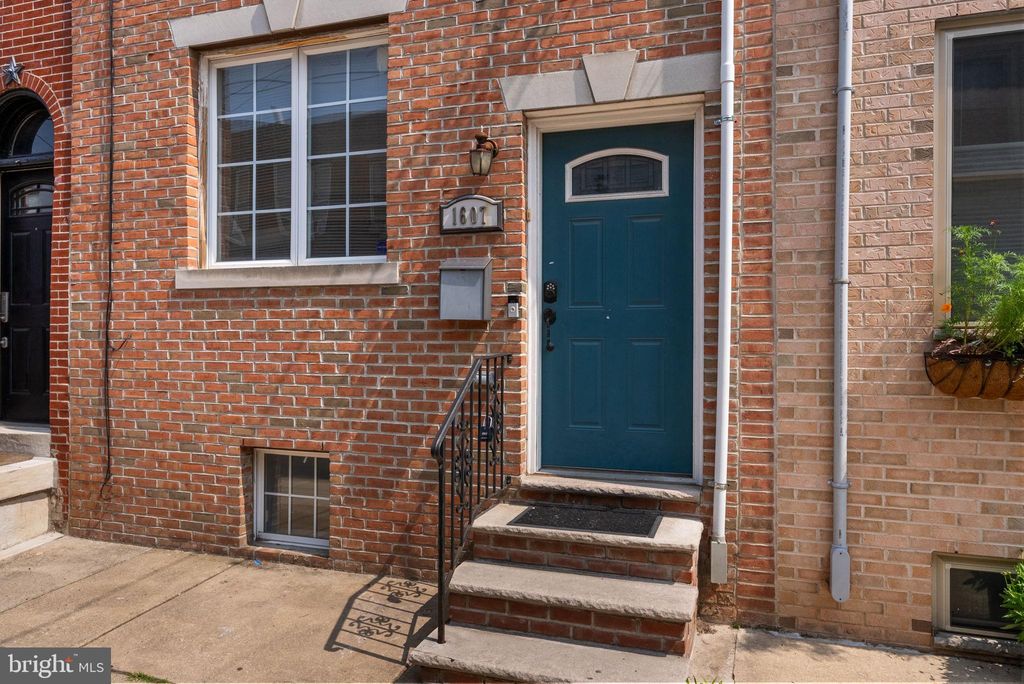 Photo of 1607 Manton Street, PHILADELPHIA, PA 19146 (MLS # PAPH2480902)