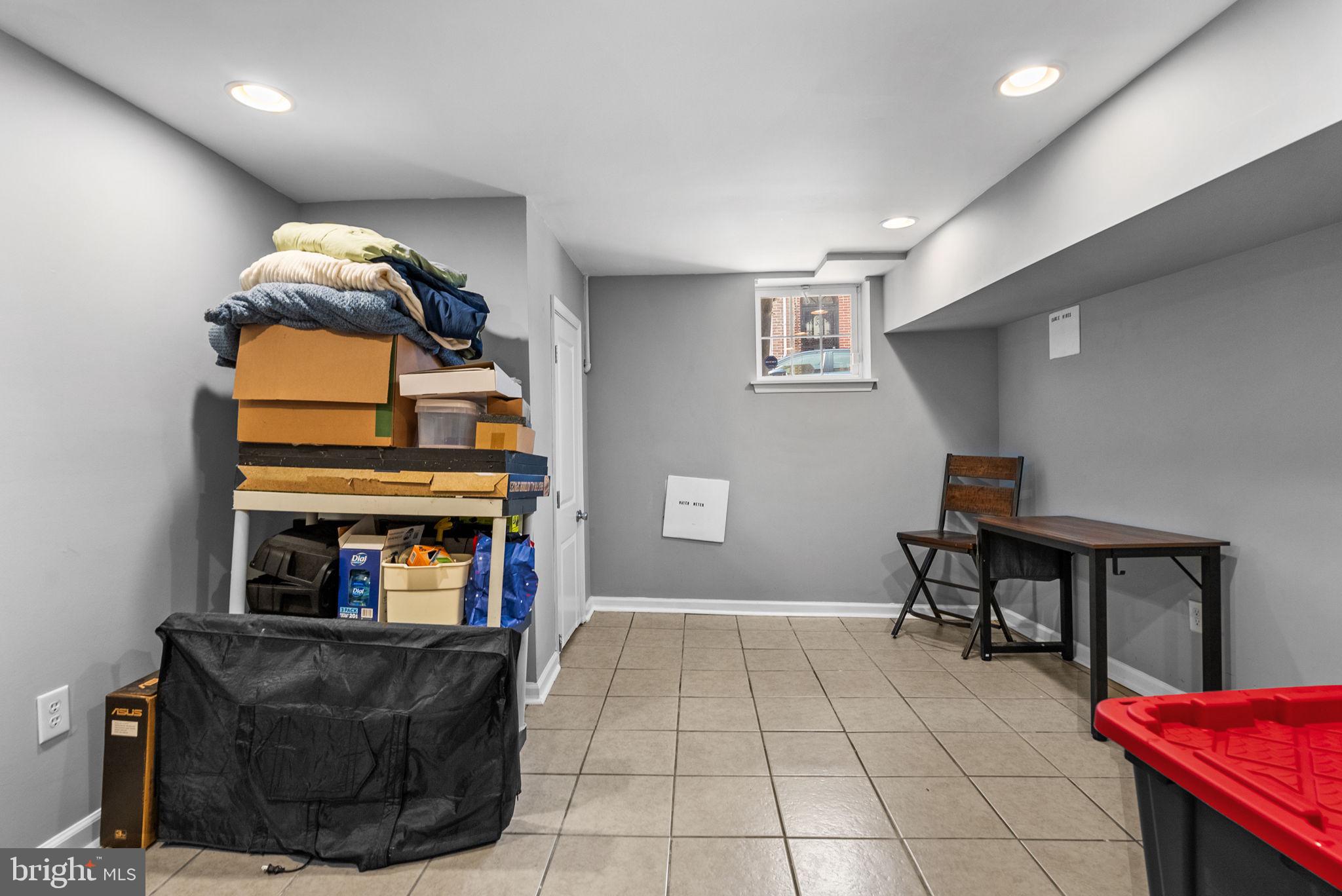 POINT BREEZE - Residential