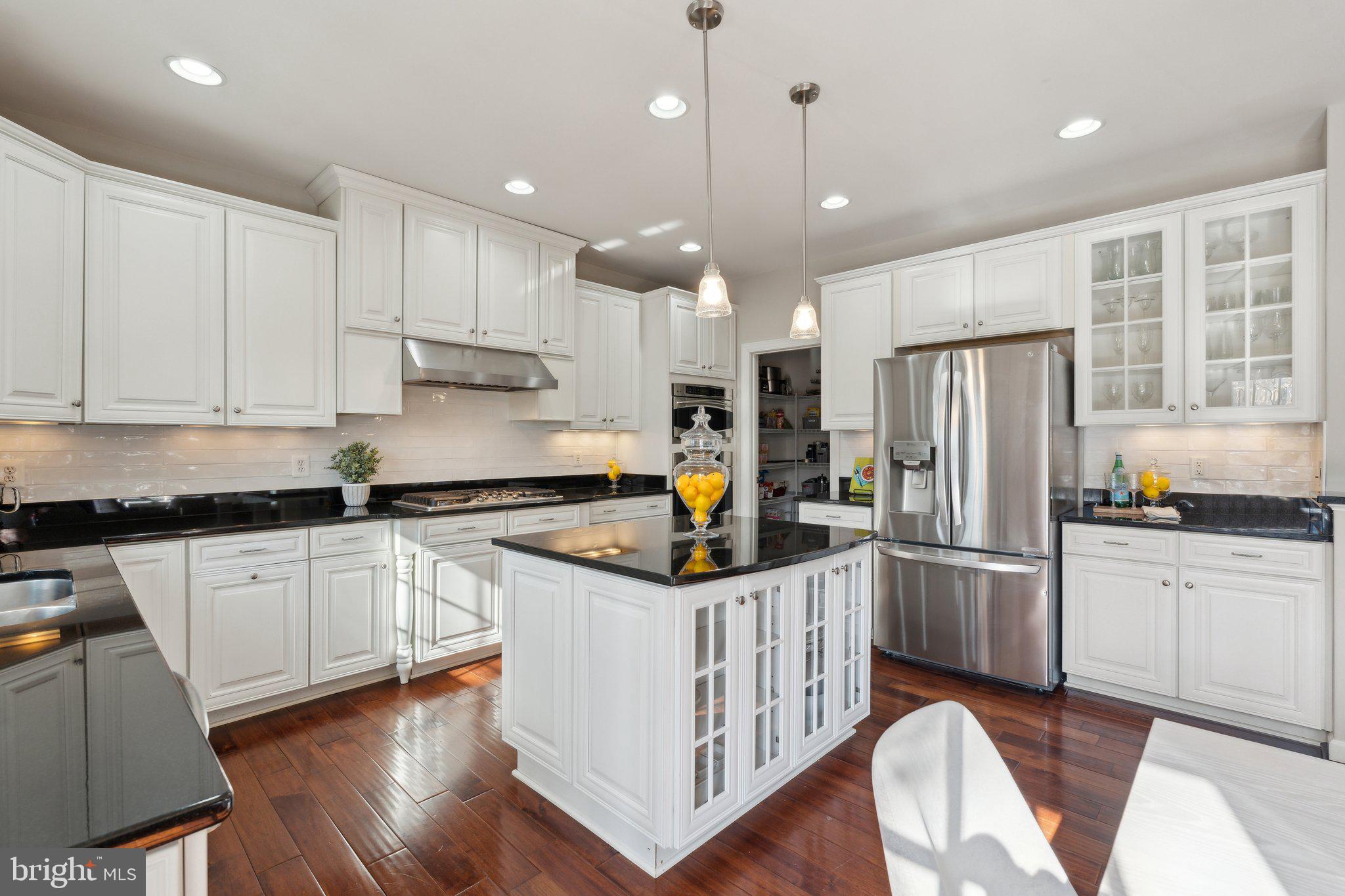 MOORES HAMLET - Residential